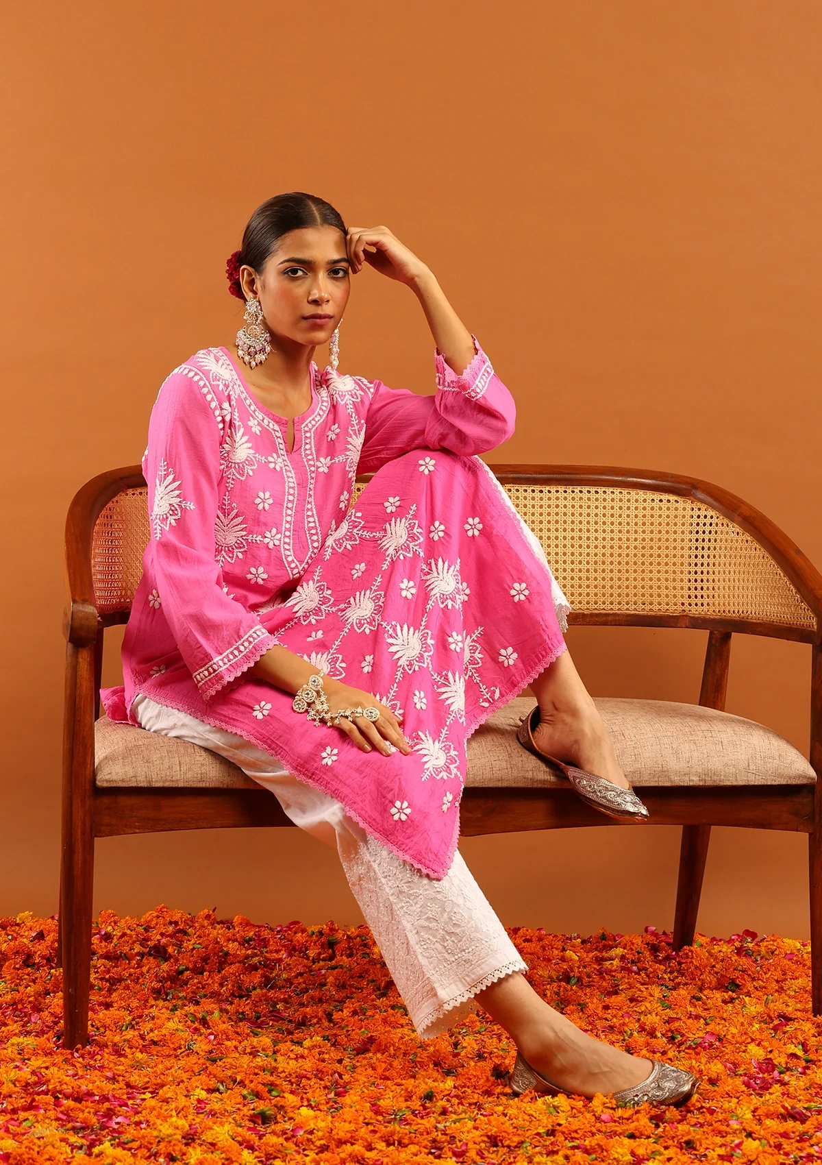 HOC Chanderi Chikankari Ombre Women's Long Kurta-Pink - Image 5