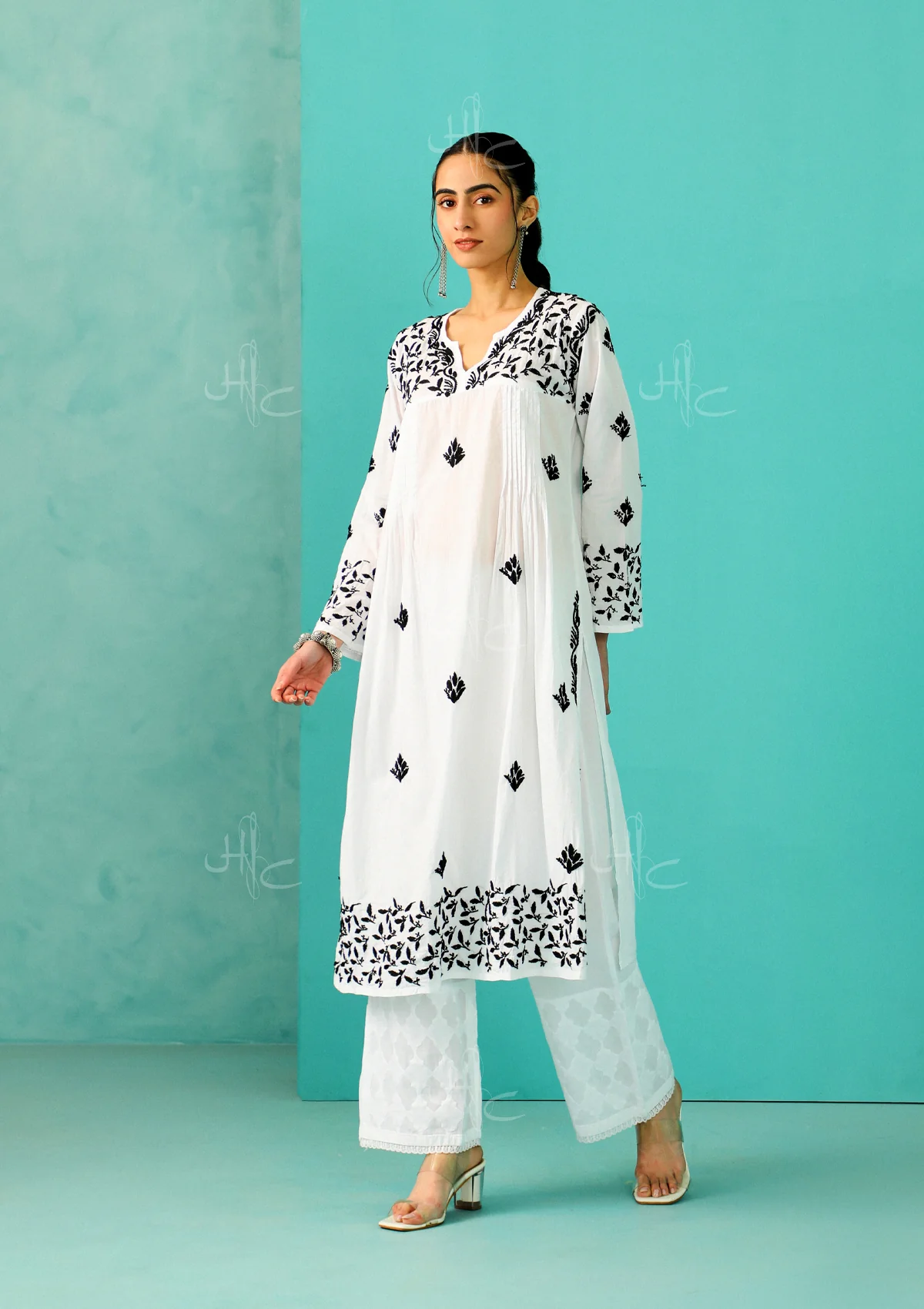 Chandni Chikankari Cotton Straight Kurta - Image 2