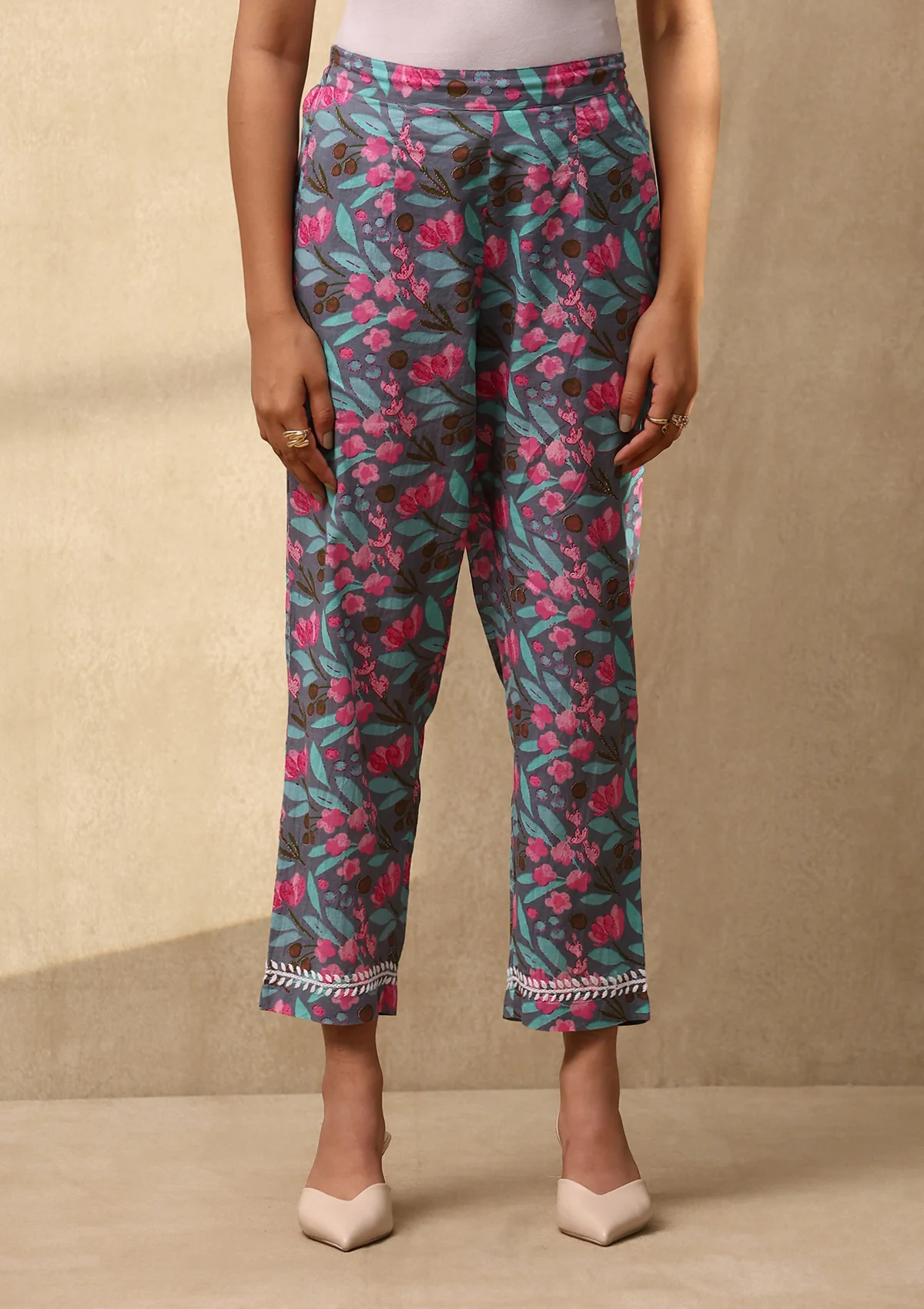 Cotton Chikankari Printed Women's 2 PC Co-ord Set - Grey - Image 5