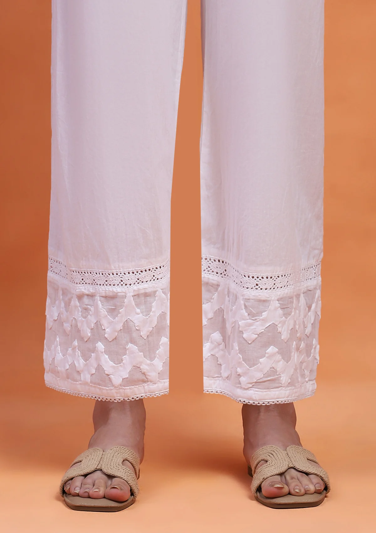 HOC Cotton Chikankari Solid Women's Pant - White - Image 3