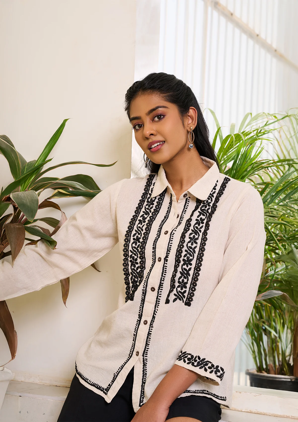 Cotton Linen Blend Chikankari Solid Women's Shirt - Off White - Image 3