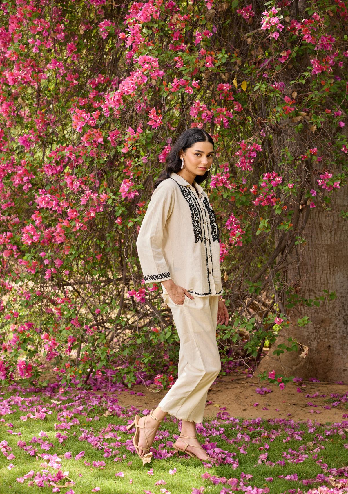 Cotton Linen Blend Chikankari Solid Women's Shirt - Off White - Image 6