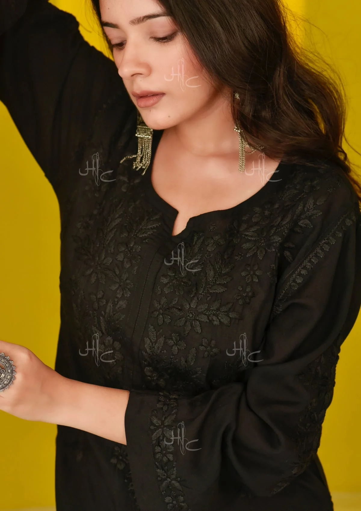 HOC Fenal Chikankari Modal Straight Kurta - Black - Image 4