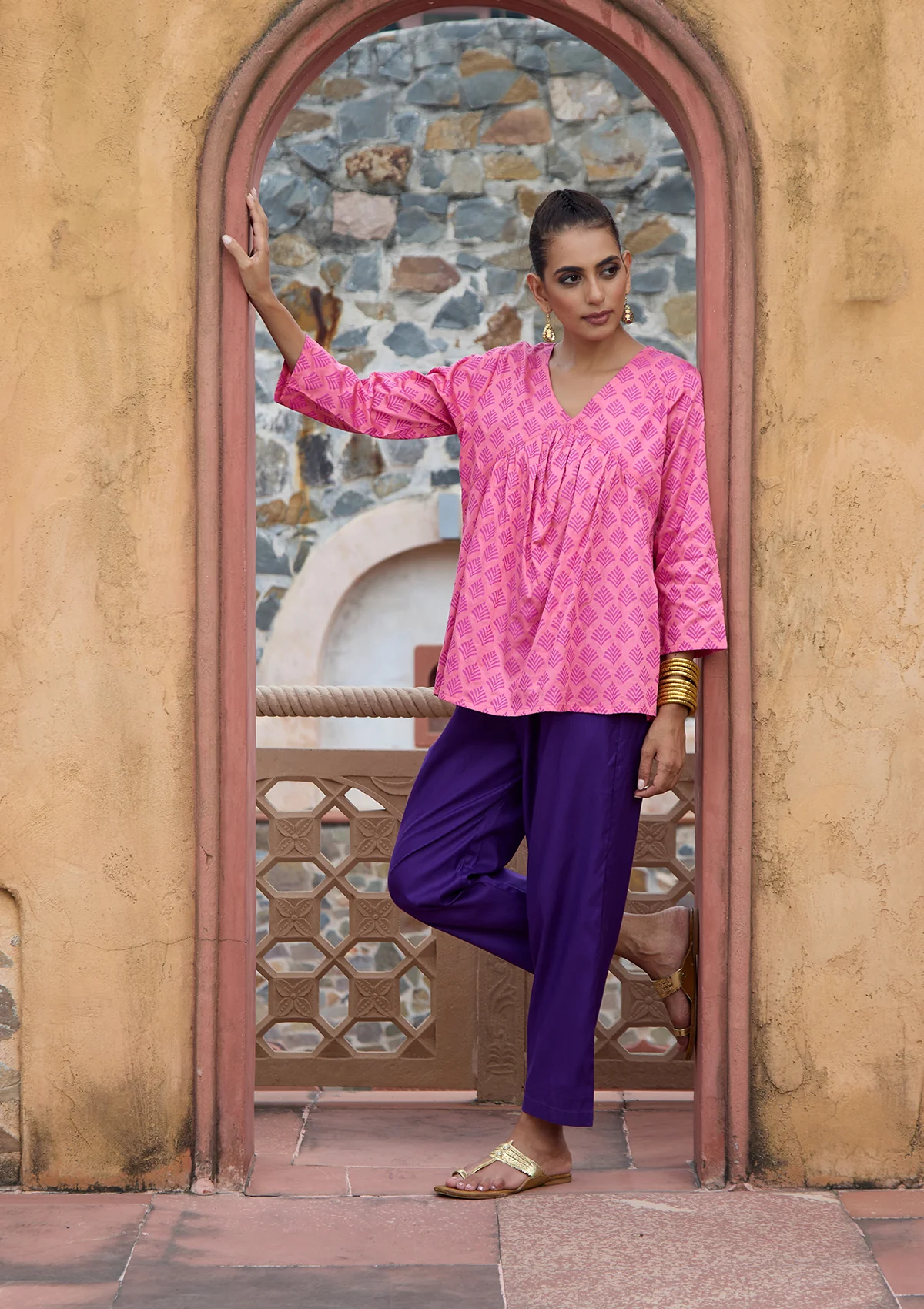 HOC Glazed Cotton Hand Block Printed Women's Short Kurta - Pink - Image 3