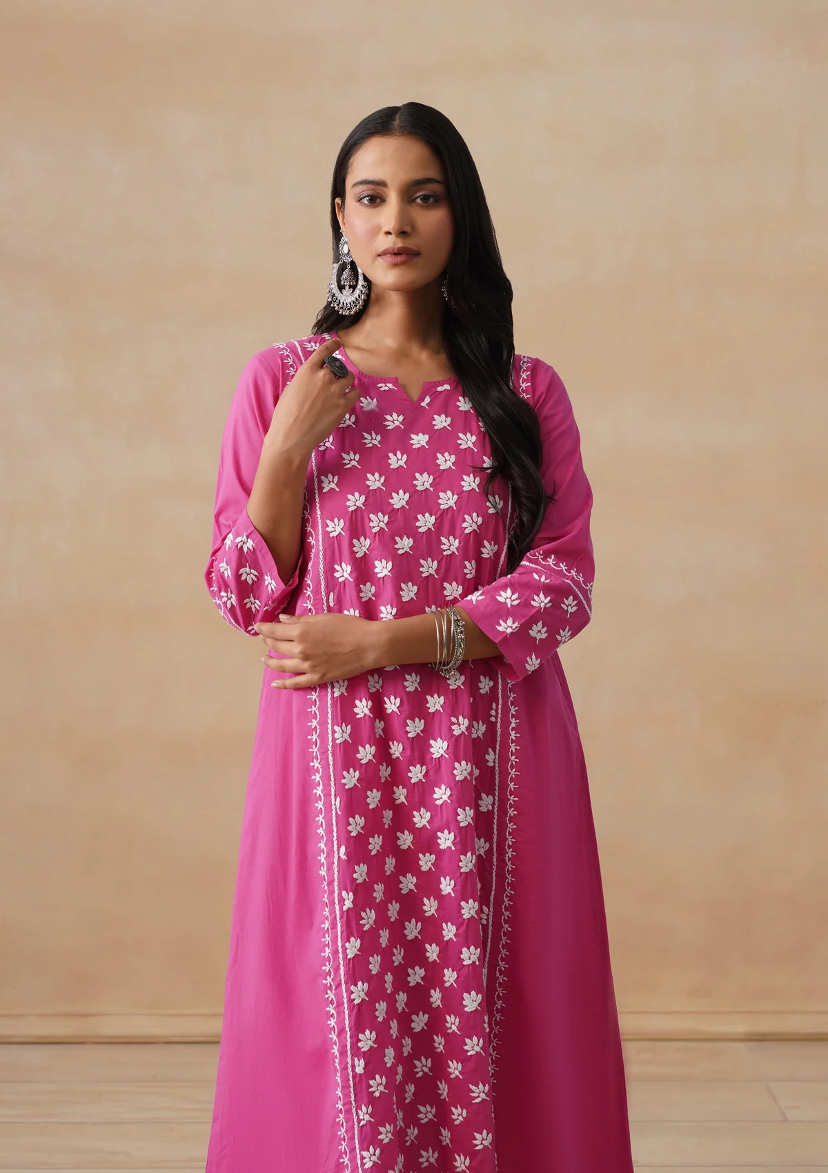 HOC Cambric Chikankari Solid A-Line Women's Long Kurta-Fuschia - Image 2
