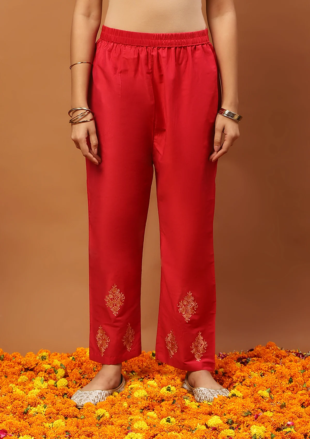 HOC Art Silk Embroidered Zari Work Solid Women's 2 PC Long Kurta Set - Red - Image 5