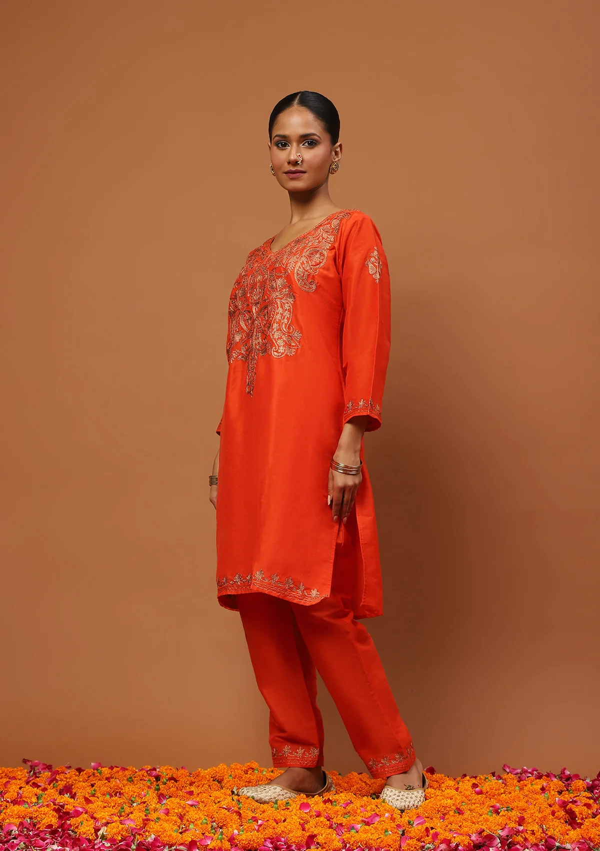 HOC Art Silk Embroidered Zari Solid Women's 2 PC Knee Kurta Set - Orange - Image 3