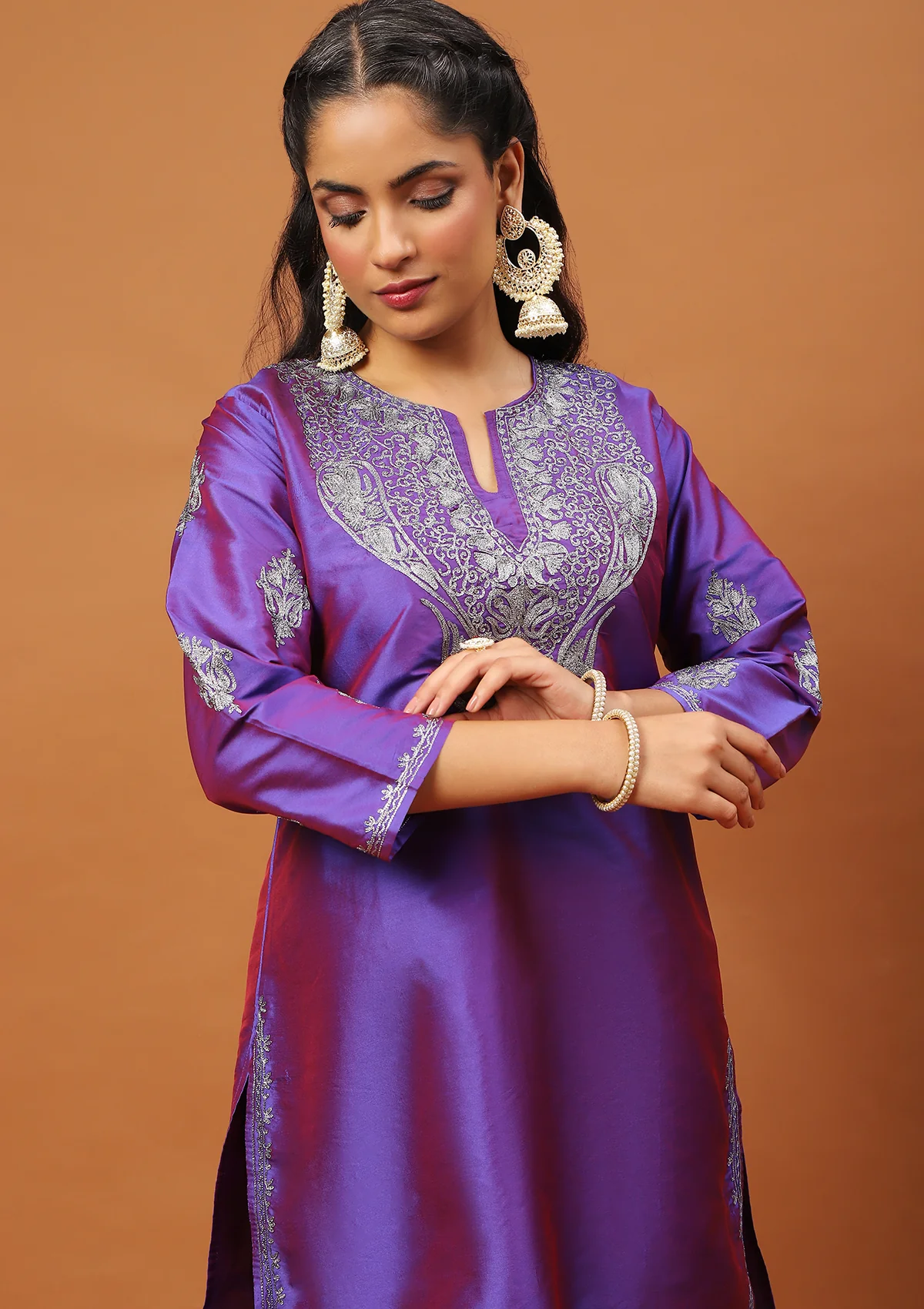 HOC Art Silk Embroidered Zari Solid Women's 2 PC Knee Length Kurta Set - Purple - Image 4