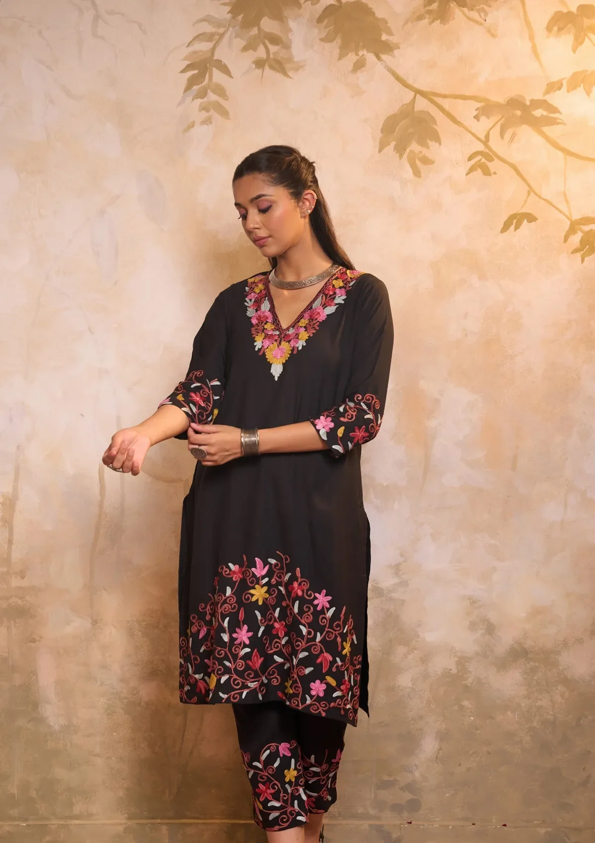 HOC Cotton Aari Embroidered Solid Women's 2 PC Long Kurta Set - Black - Image 3