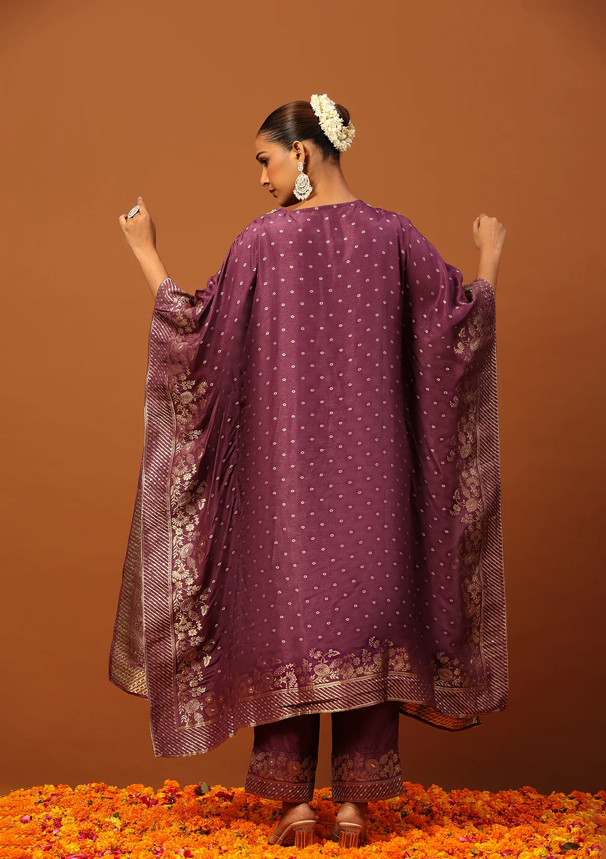 HOC Jacquard Silk Hand Embellished With Zari Women's Kaftan Set With Inner - Purple - Image 5