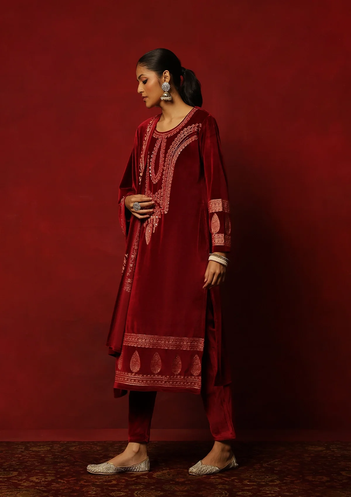 HOC Velvet Embroidered & Embellished Solid Women's 3 PC Kurta Set- Maroon - Image 4