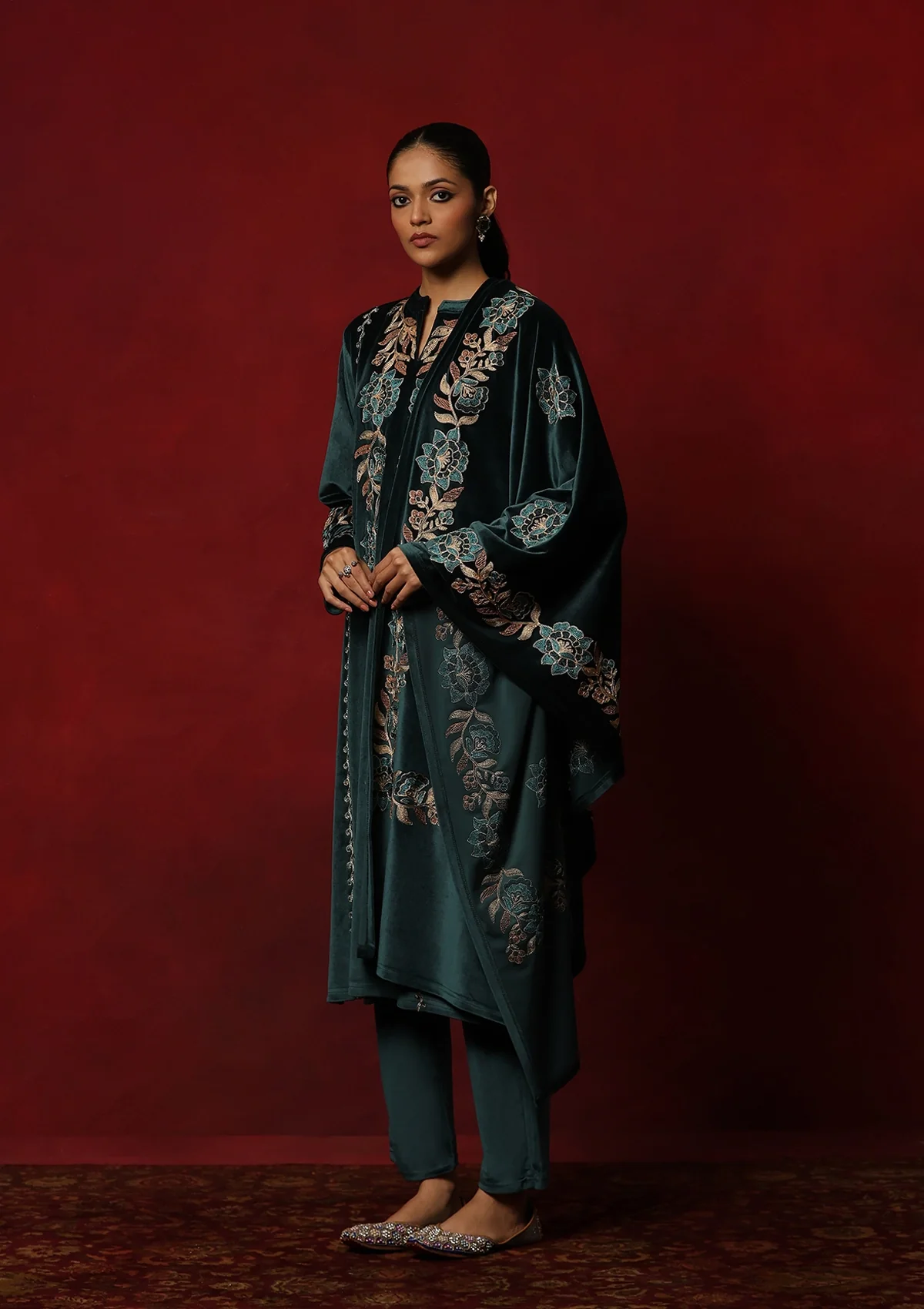 HOC Velvet Embroidered & Embellished Solid Women's 3 PC Kurta Set- Teal Green - Image 4