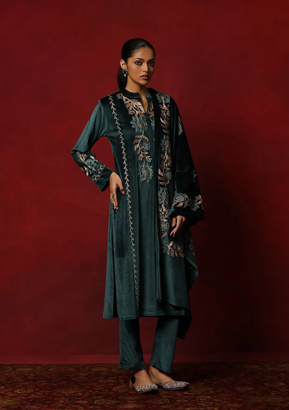 HOC Velvet Embroidered & Embellished Solid Women's 3 PC Kurta Set- Teal Green - Image 5
