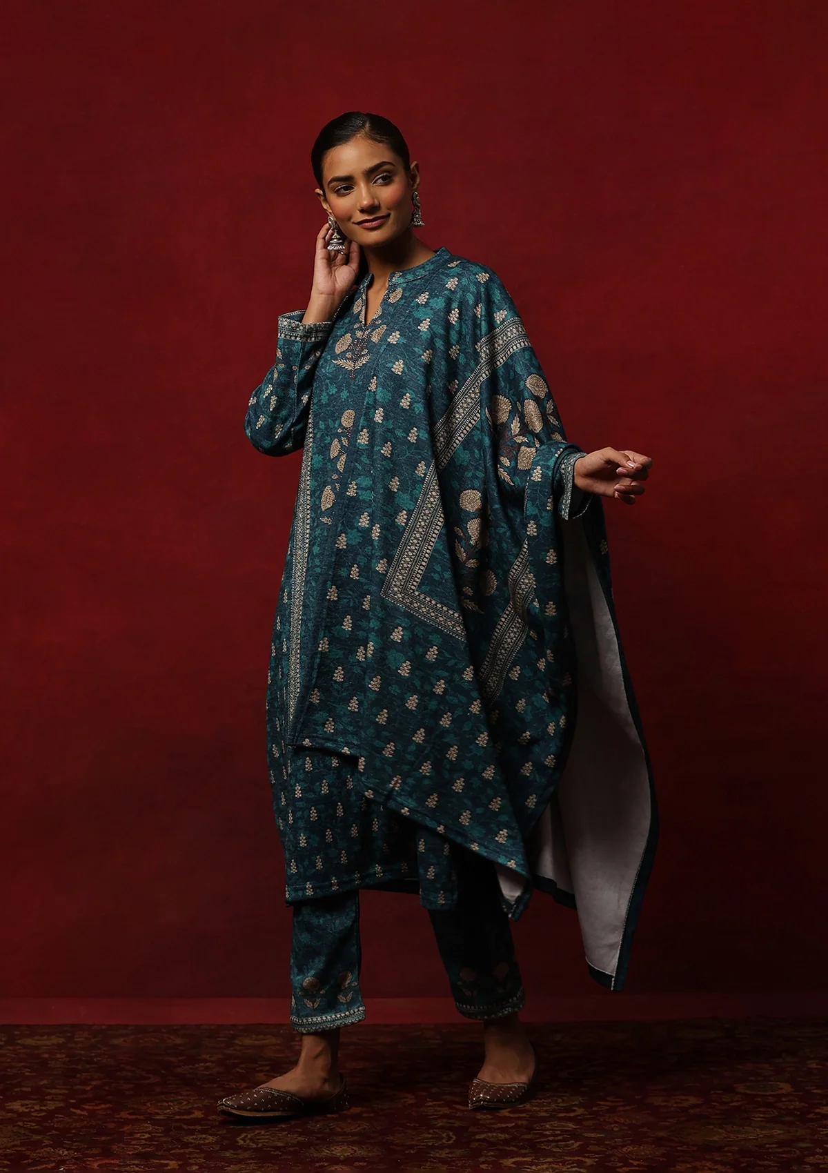 HOC Woollen Hand Embellished Printed Women's 3 PC Kurta Set - Teal Green - Image 4