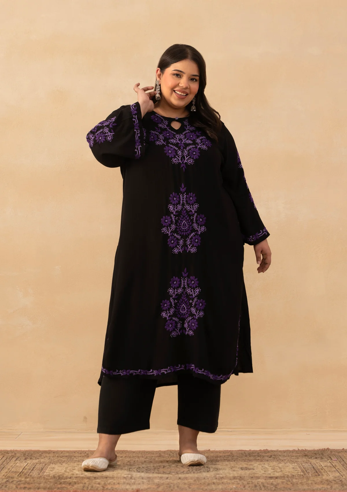HOC Rayon Chikankari Solid Women's Long Kurta - Black - Image 3