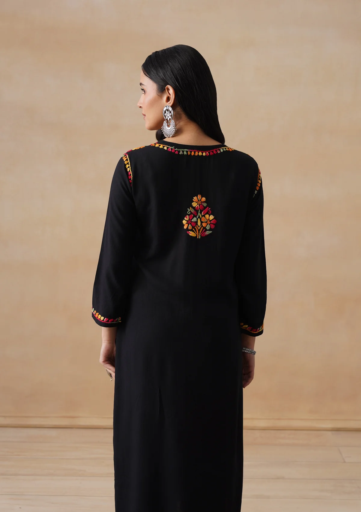 HOC Rayon Chikankari Solid Women's Long Kurta - Black - Image 7