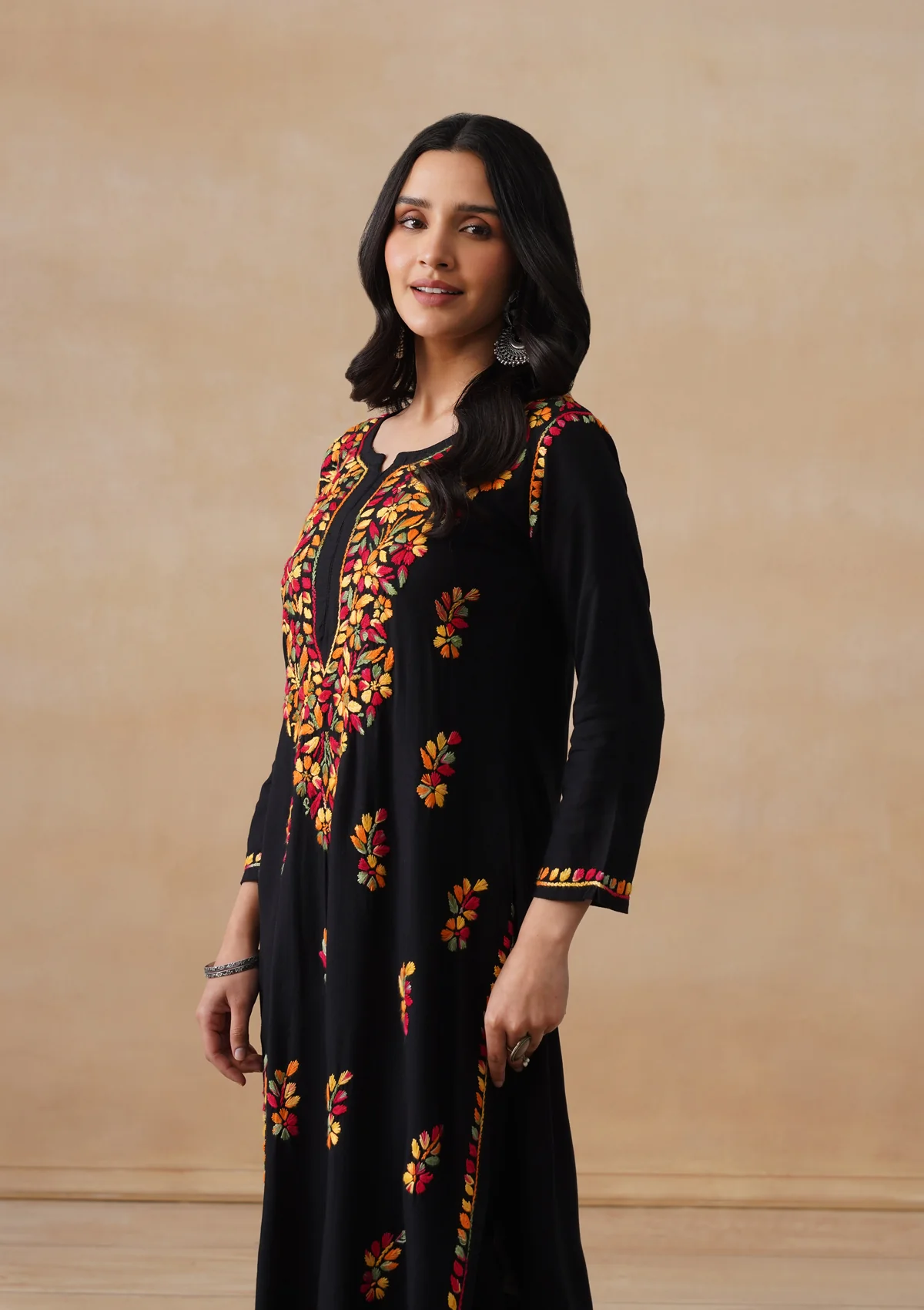 HOC Rayon Chikankari Solid Women's Long Kurta - Black - Image 9