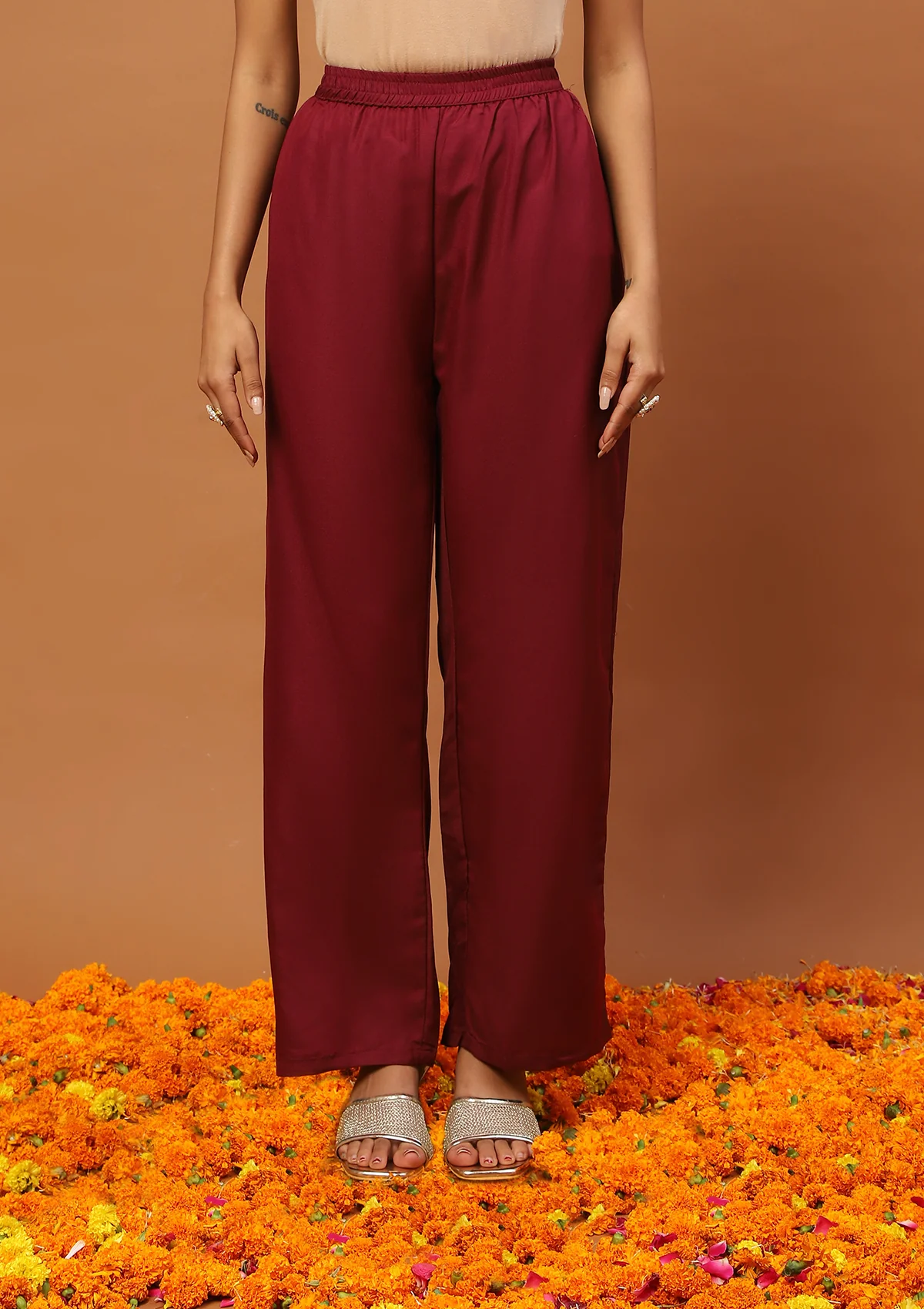 HOC Silk Blend Zari Embroidered With Sequins Solid Women's 3 PC A-Line Kurta Set-Maroon - Image 5