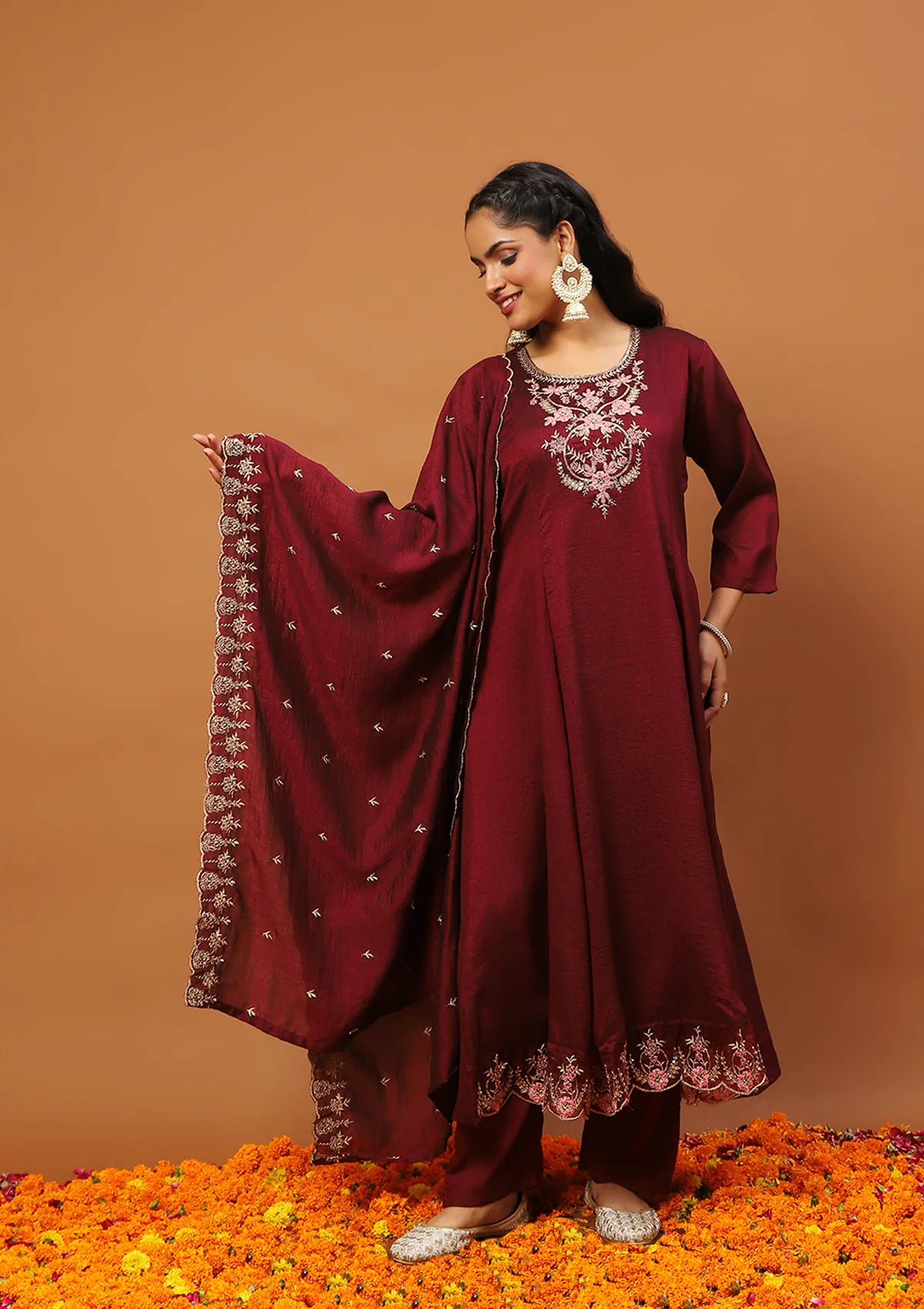HOC Silk Blend Zari Embroidered With Sequins Solid Women's 3 PC Anarkali Kurta Set-Maroon - Image 3