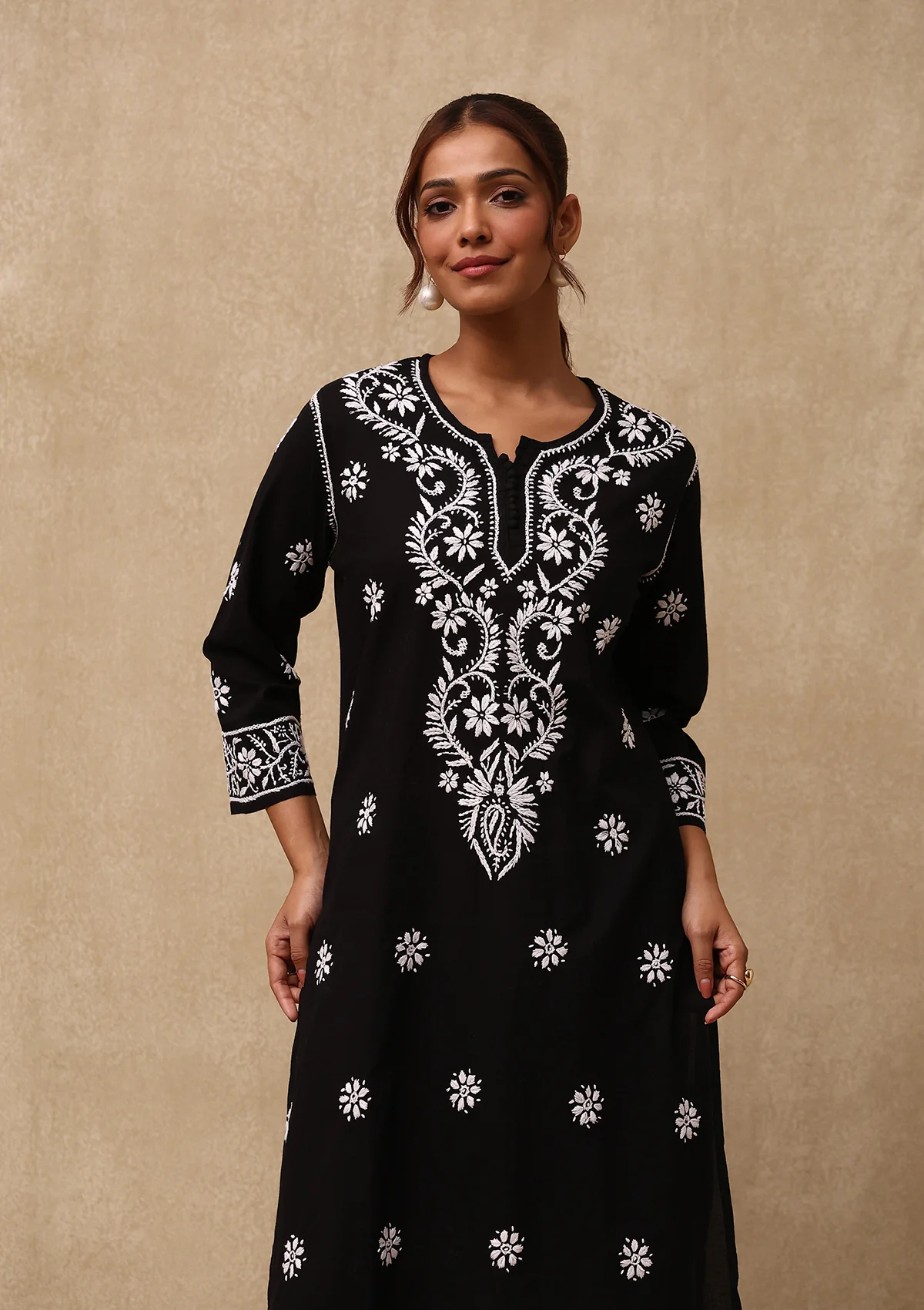 HOC Irha Chikankari Cotton Straight Kurta Set - Image 2