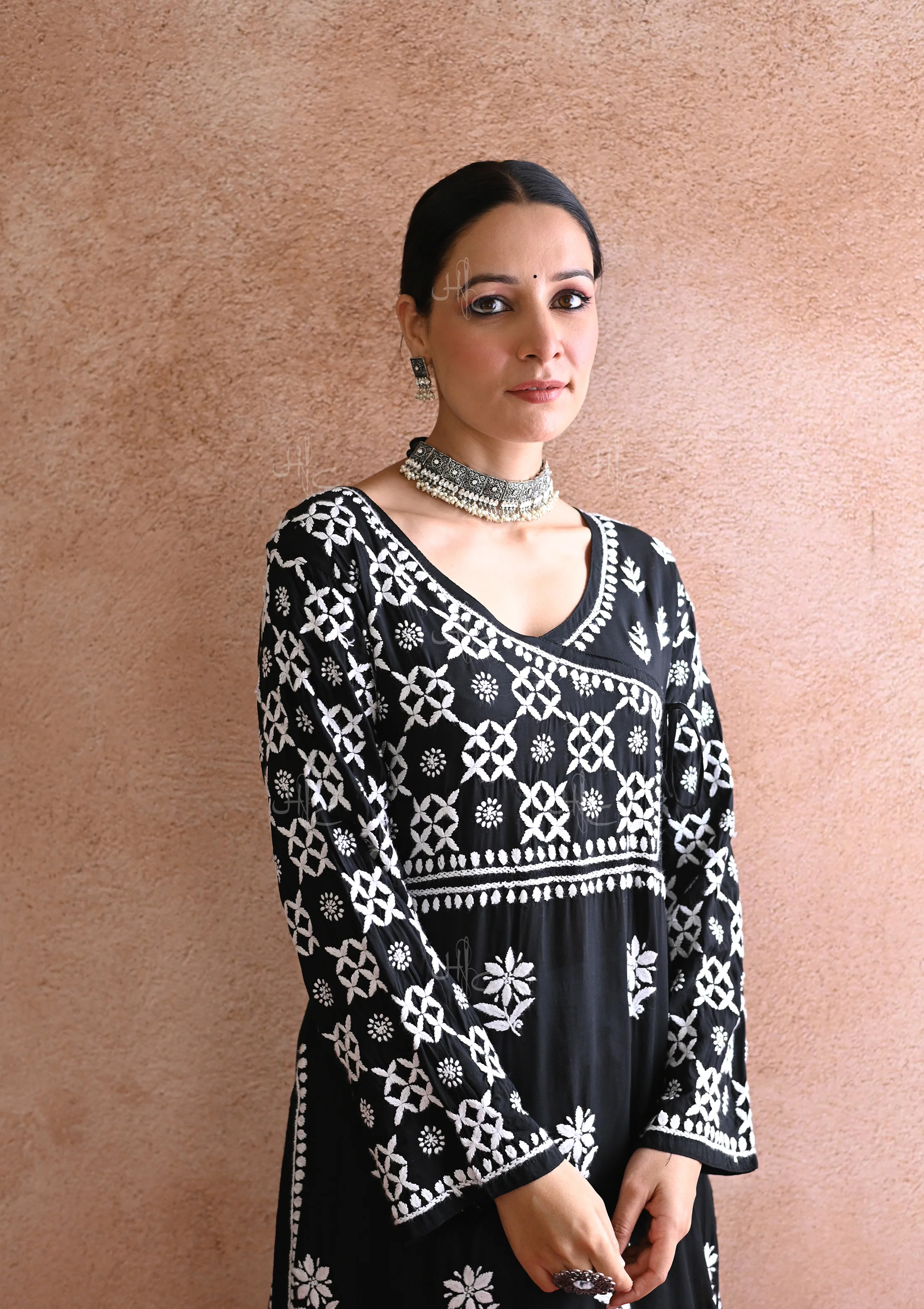 HOC Kashish Chikankari Modal Straight Kurta - Image 3