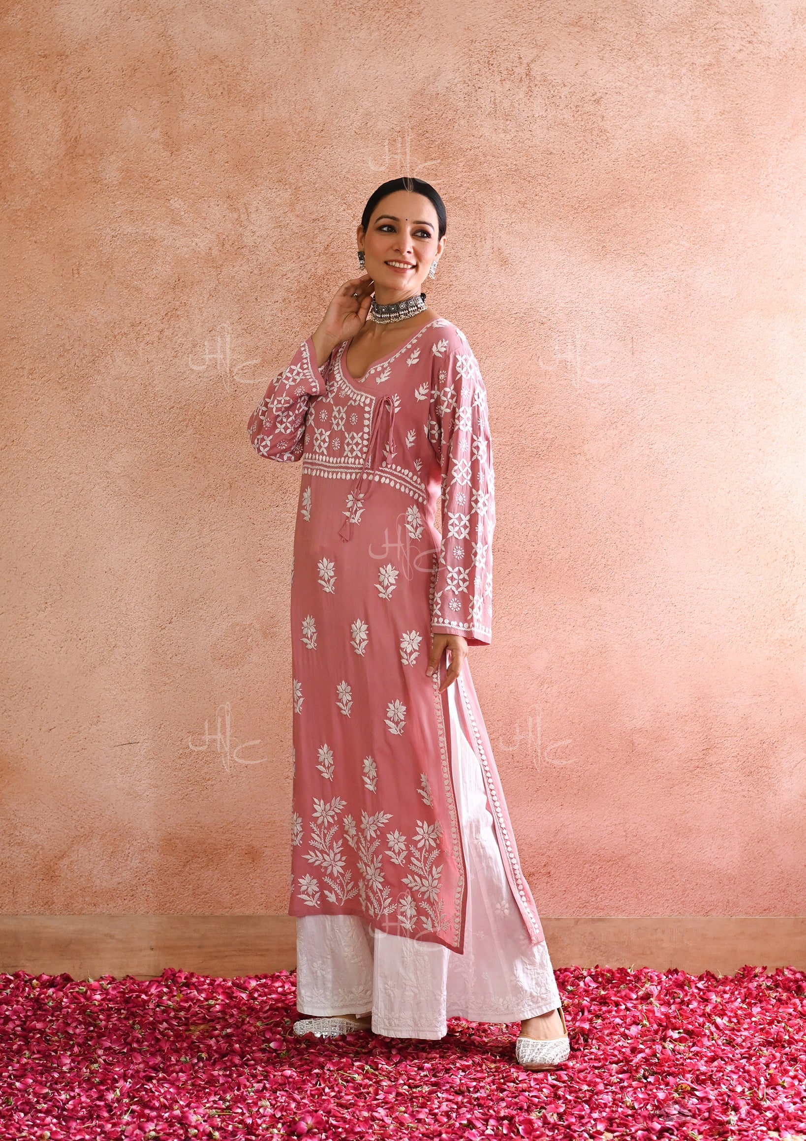 Kashish Chikankari Modal Straight Kurta - Image 3