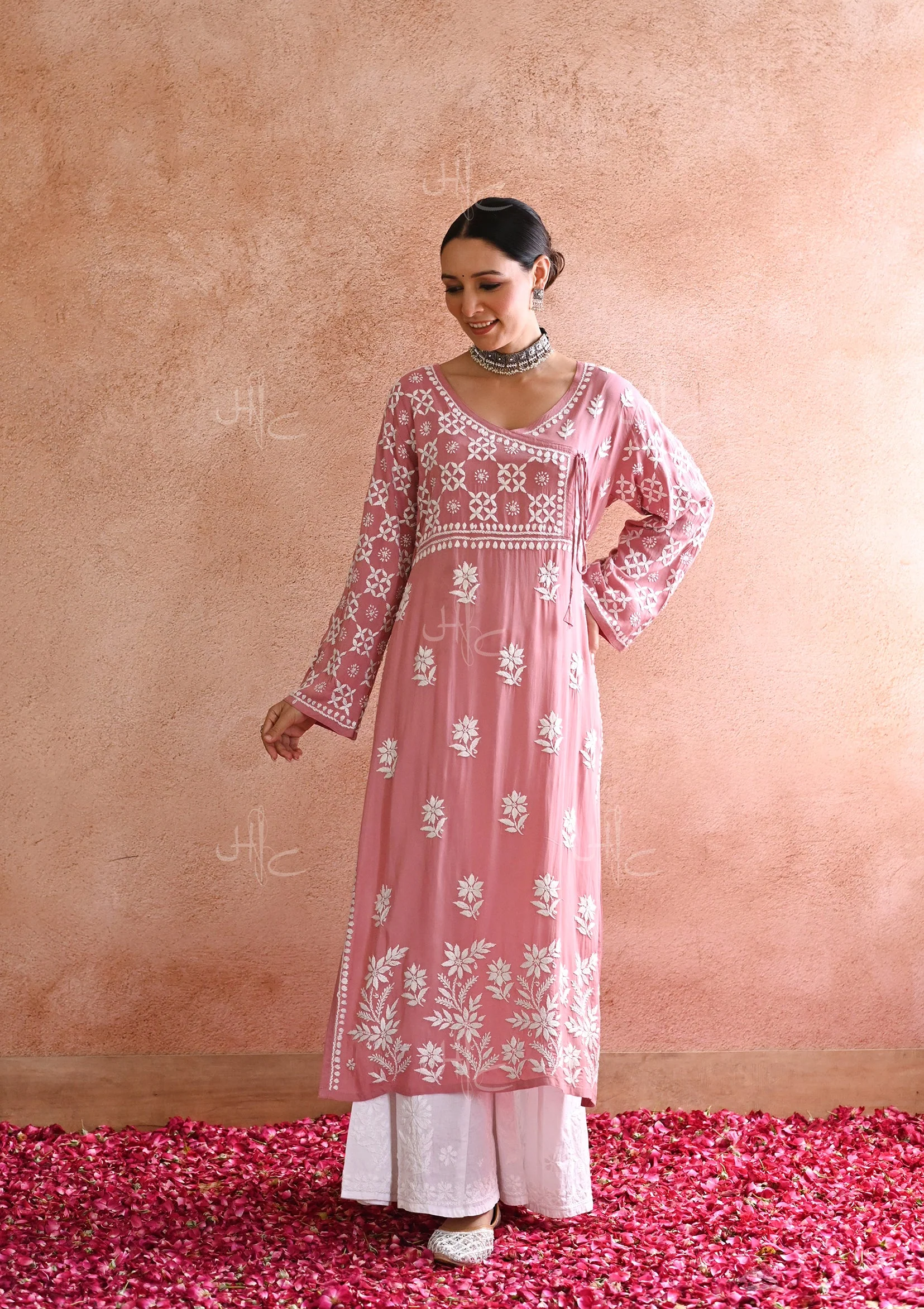 Kashish Chikankari Modal Straight Kurta - Image 7