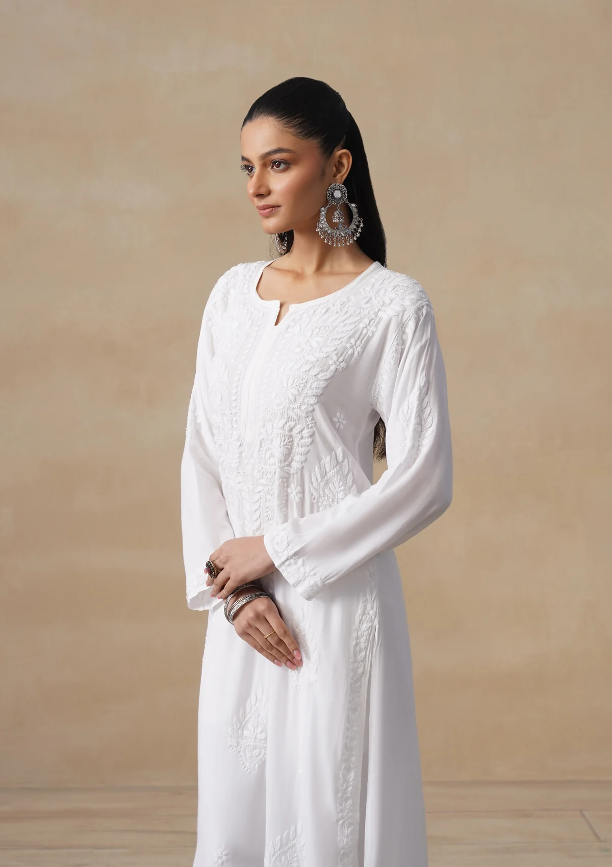 HOC Mulmul Chikankari Solid Women's Long Kurta - White - Image 4