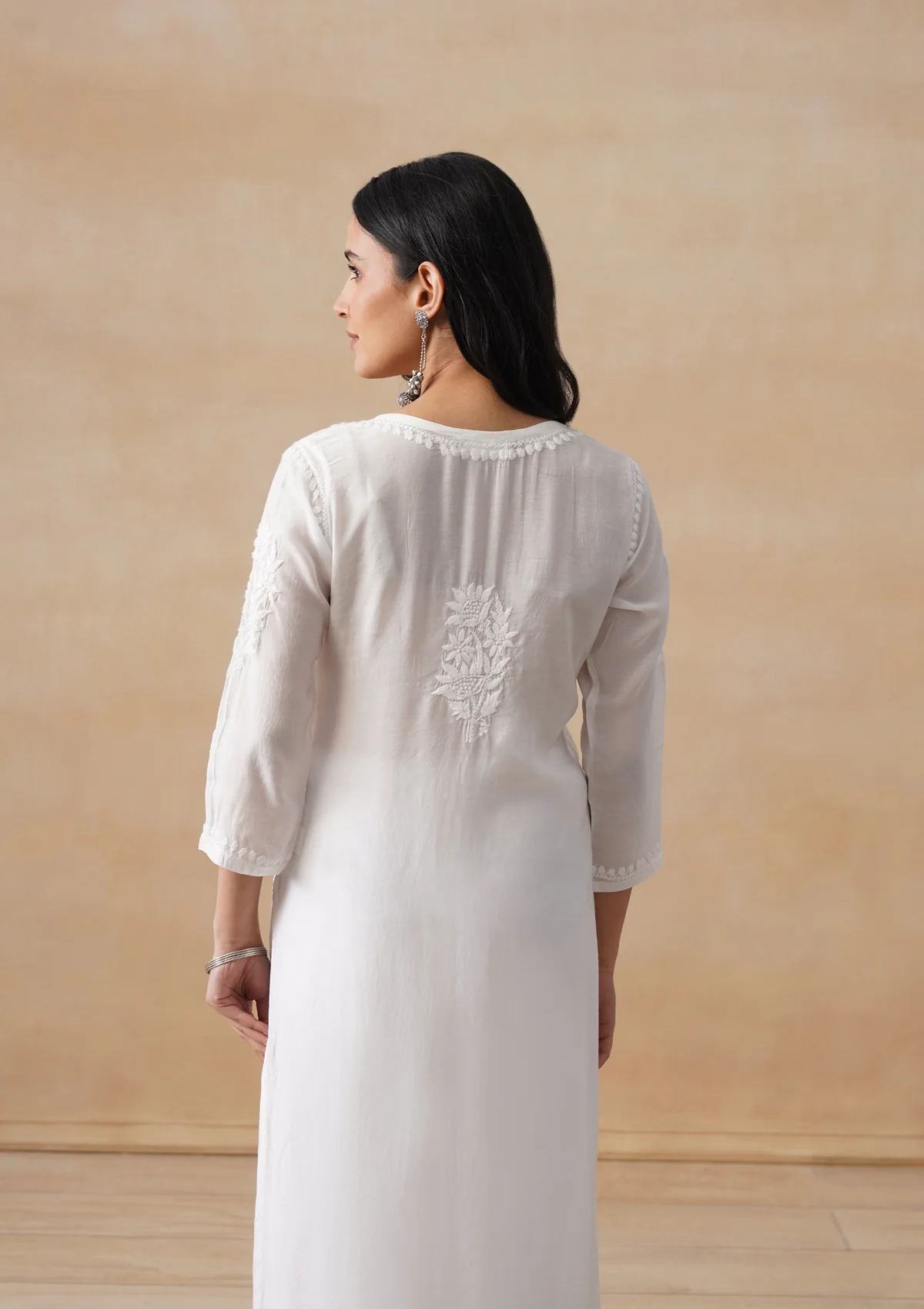 Muslin Chikankari Solid Women's Long Kurta - White - Image 9