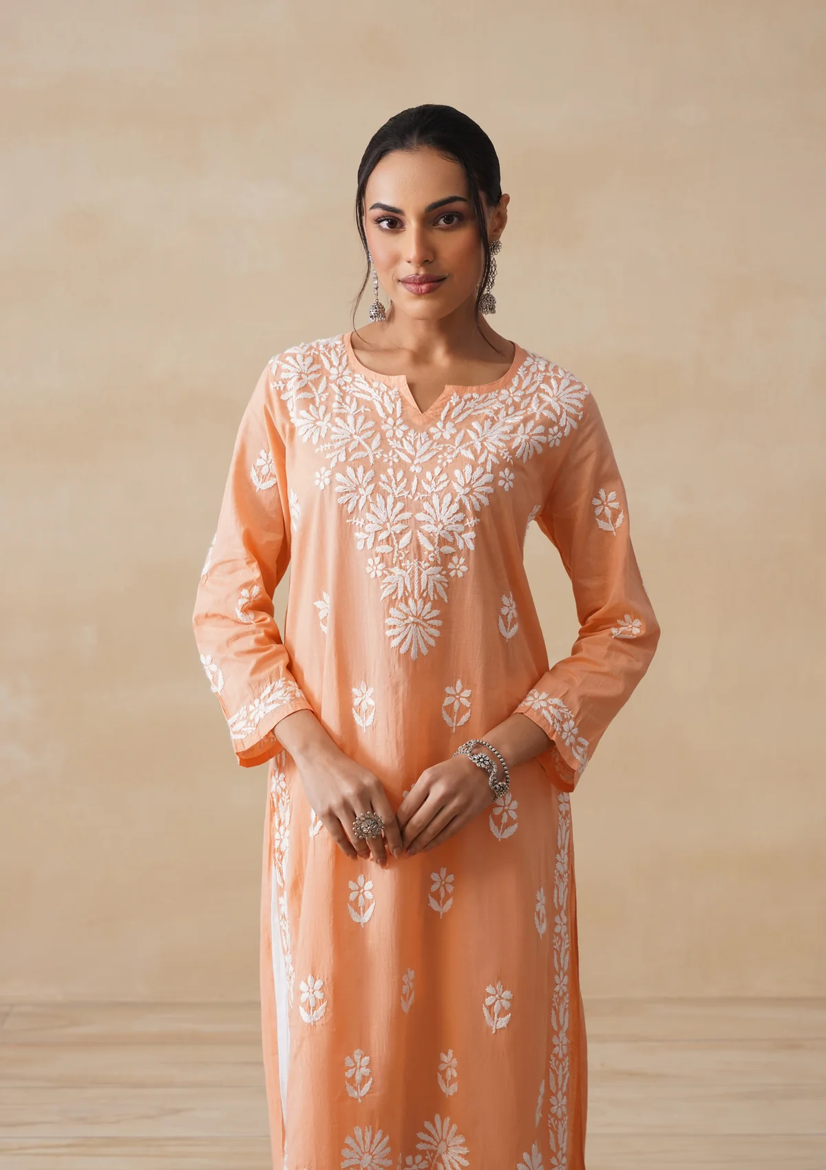 HOC Nida Chikankari Cotton Straight Kurta - Image 2