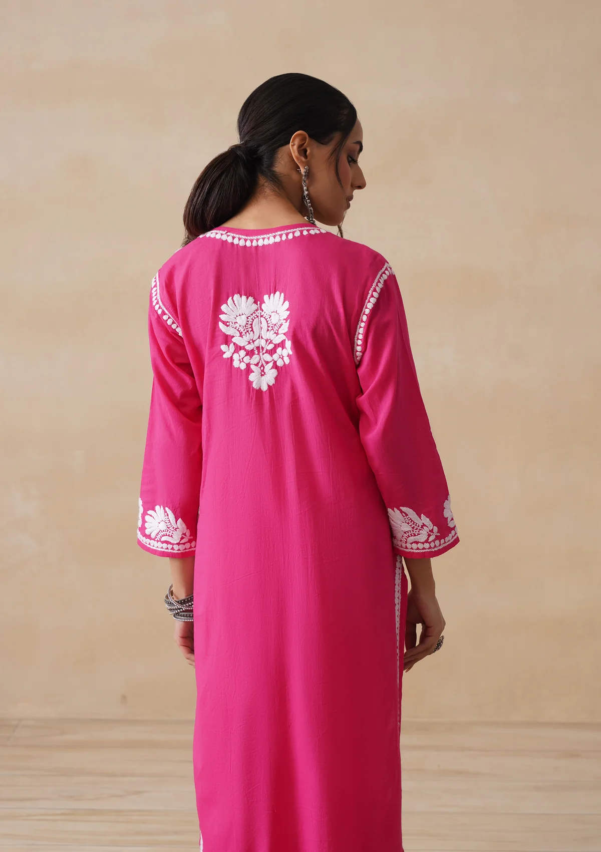 Pure Cotton Chikankari Solid Women's Long Kurta-Fuschia - Image 8