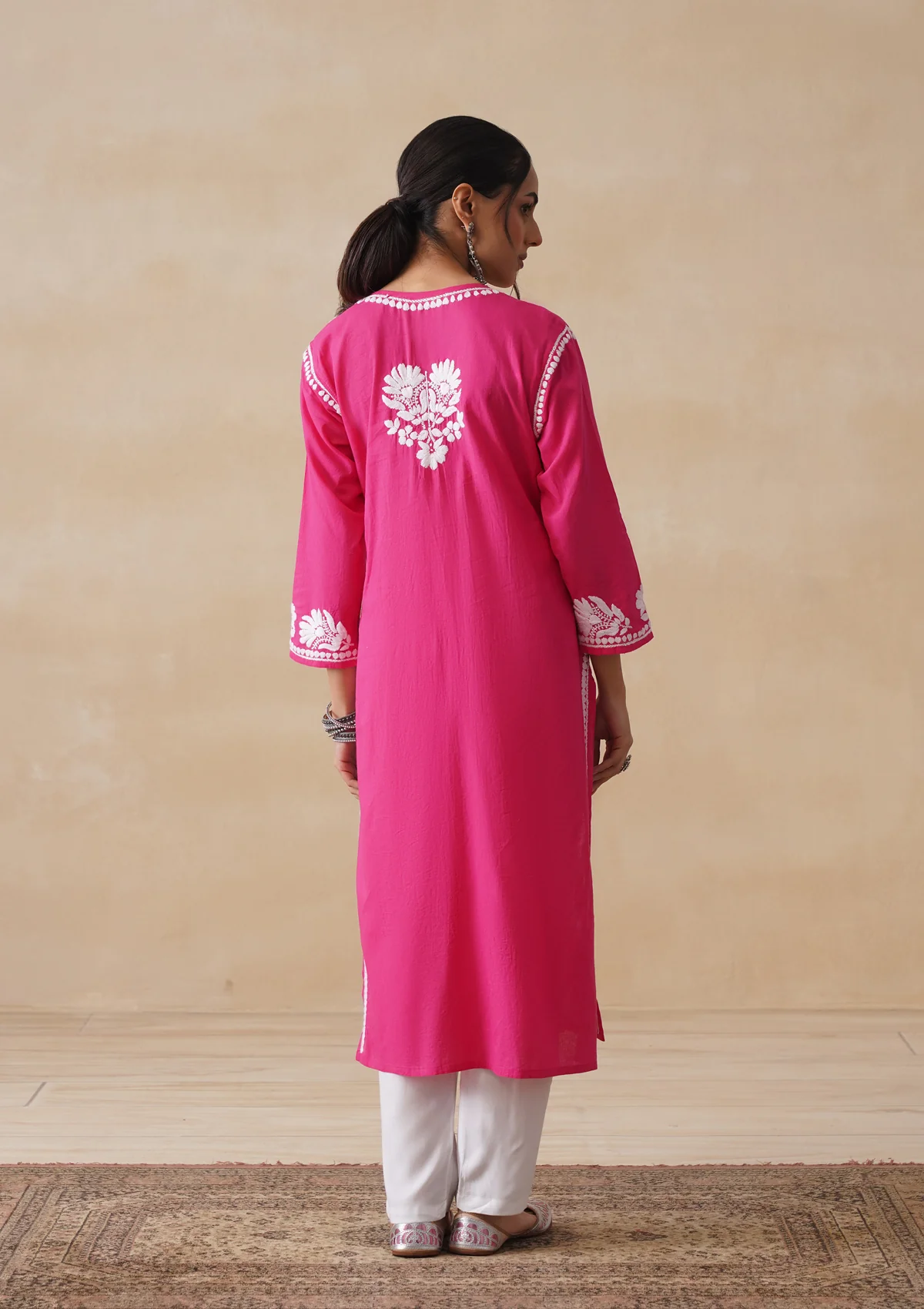 Pure Cotton Chikankari Solid Women's Long Kurta-Fuschia - Image 9