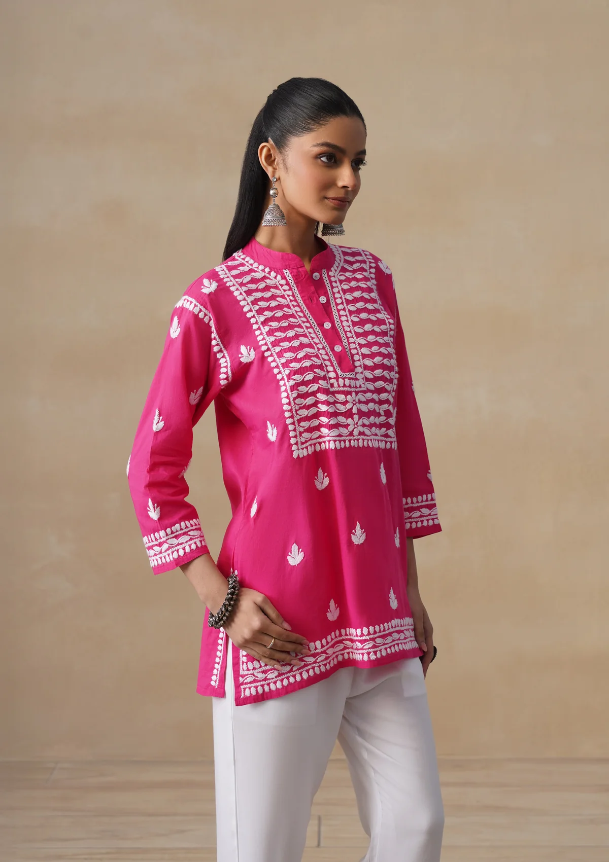 HOC Pure Cotton Chikankari Solid Women's Short Kurta-Fuschia - Image 6