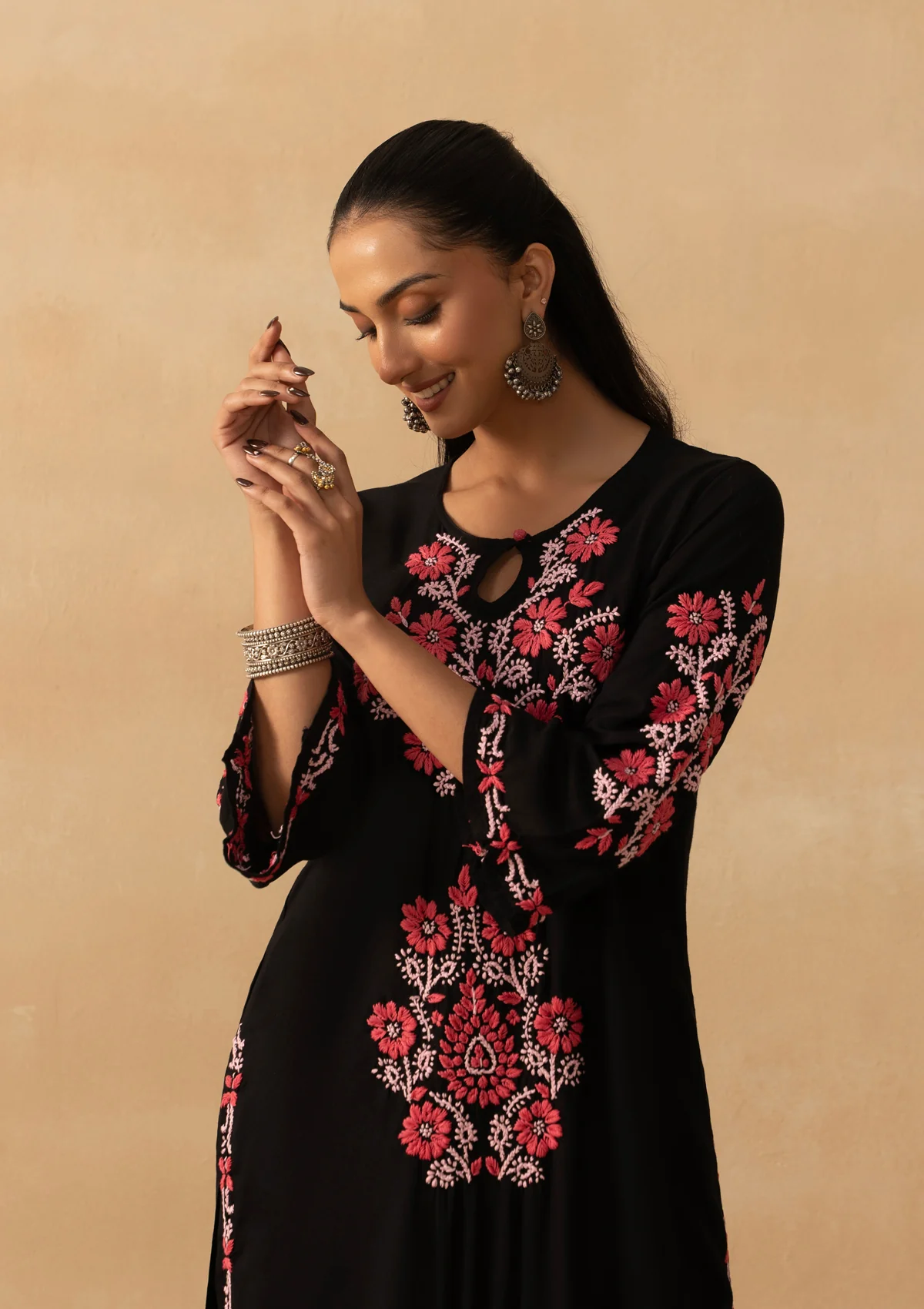 HOC Rayon Chikankari Solid Women's Long Kurta - Black - Image 2