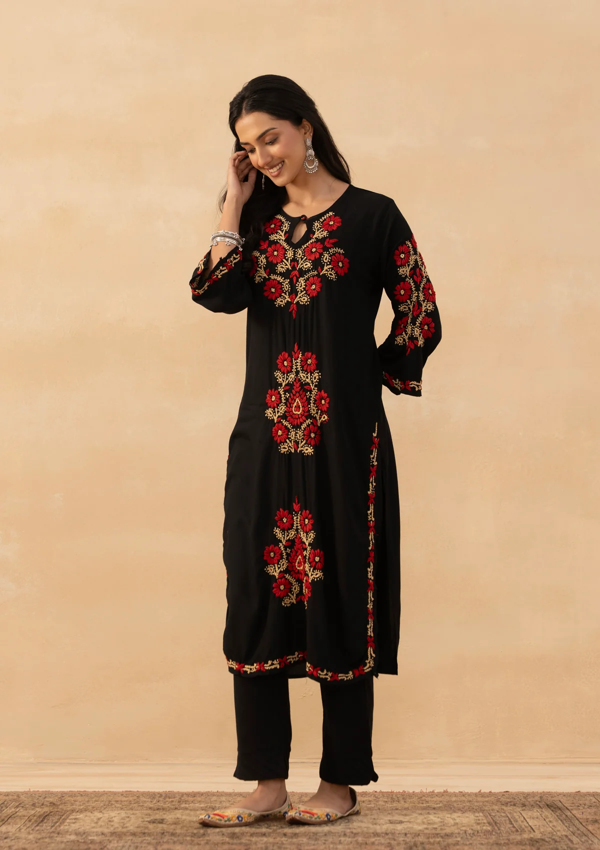 HOC Rayon Chikankari Solid Women's Long Kurta - Black - Image 3
