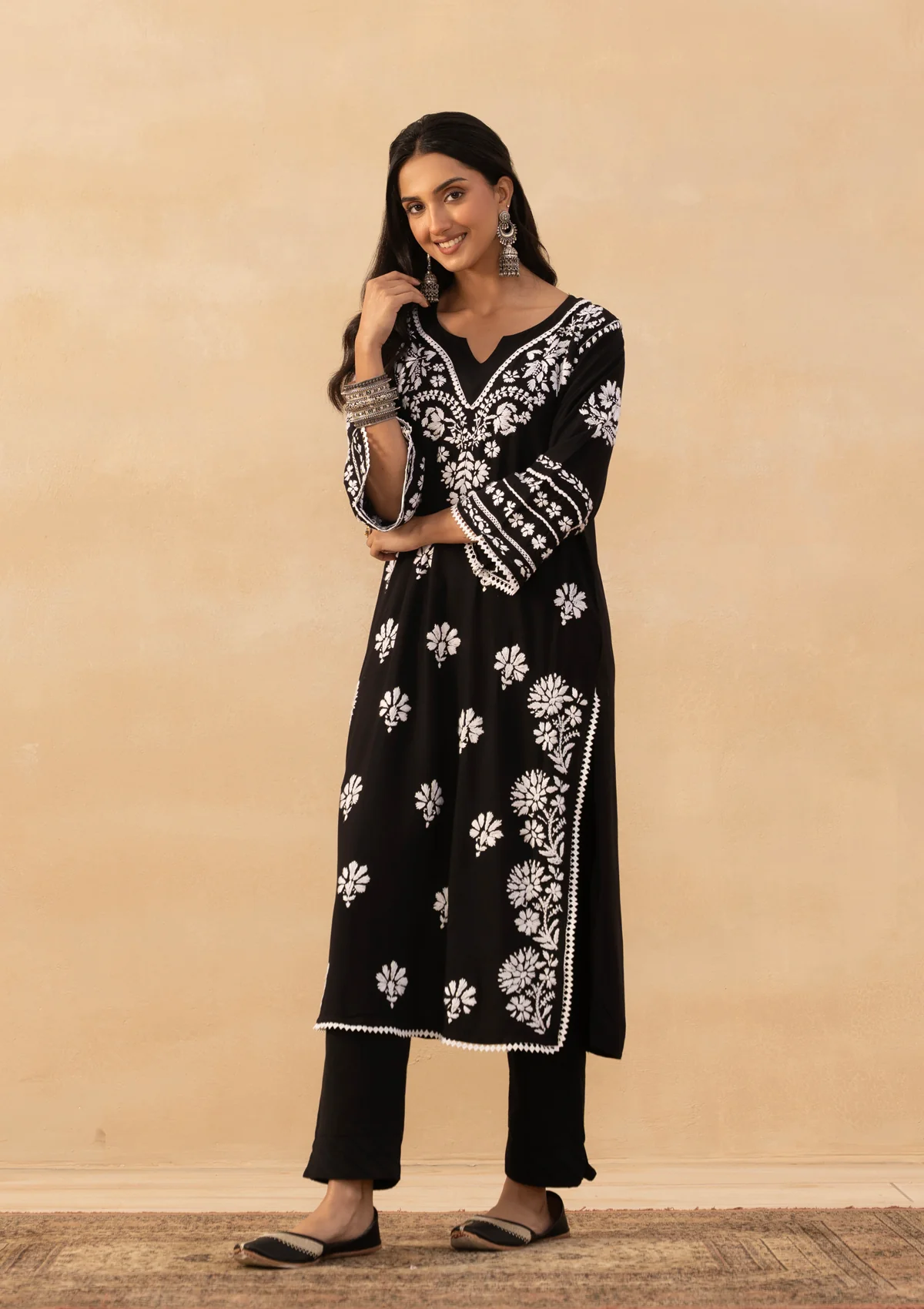 HOC Rayon Chikankari Solid Women's Long Kurta - Black - Image 3