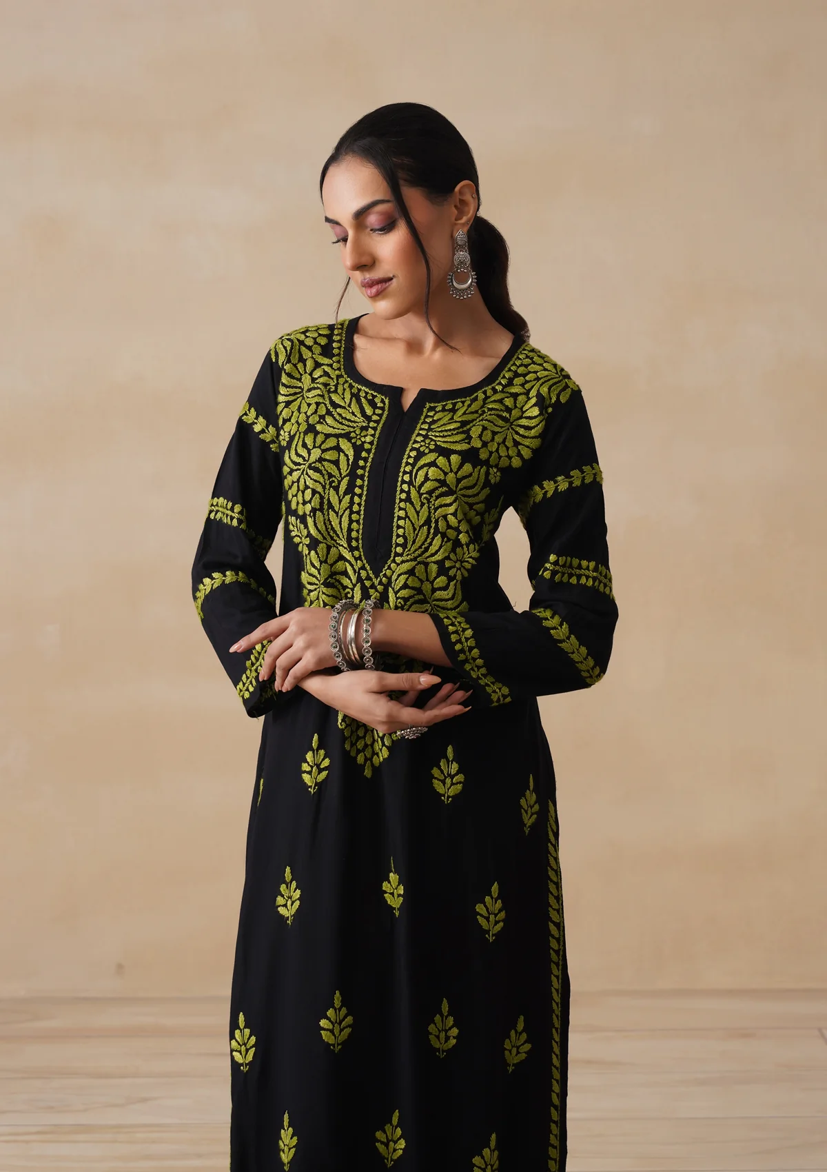 HOC Rayon Chikankari Solid Women's Long Kurta - Black - Image 2