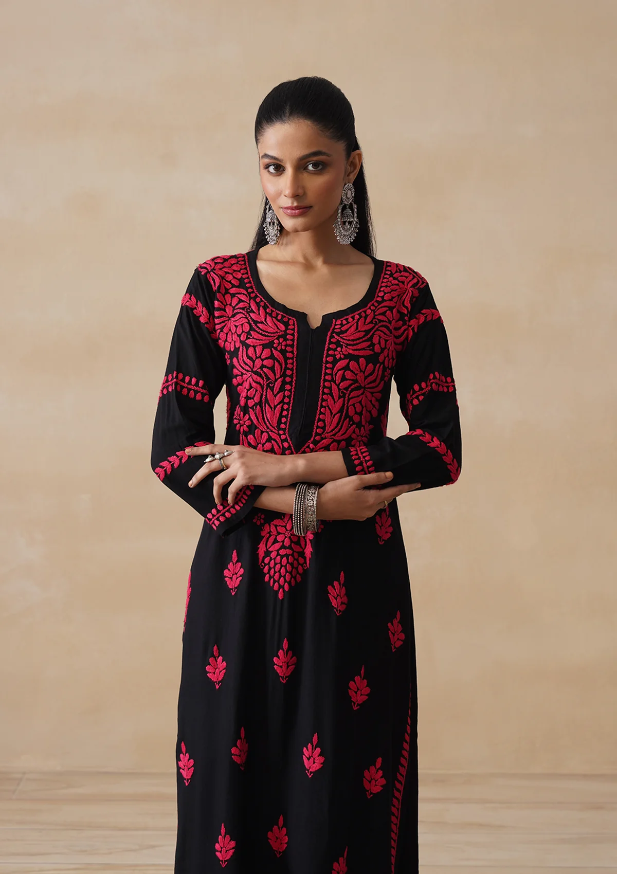 HOC Rayon Chikankari Solid Women's Long Kurta - Black - Image 2
