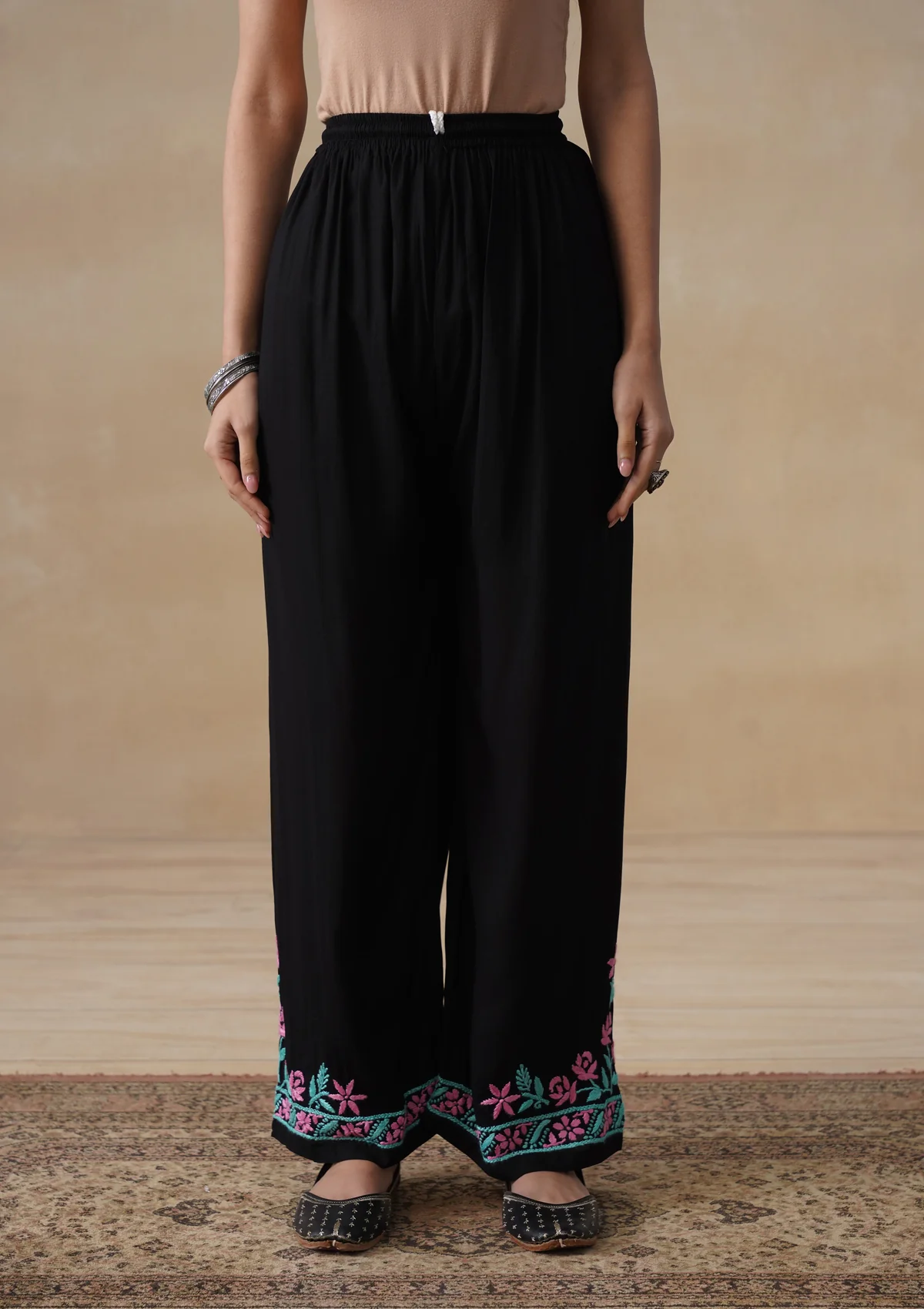HOC Rayon Chikankari Solid Women's Long Kurta Set - Black - Image 7