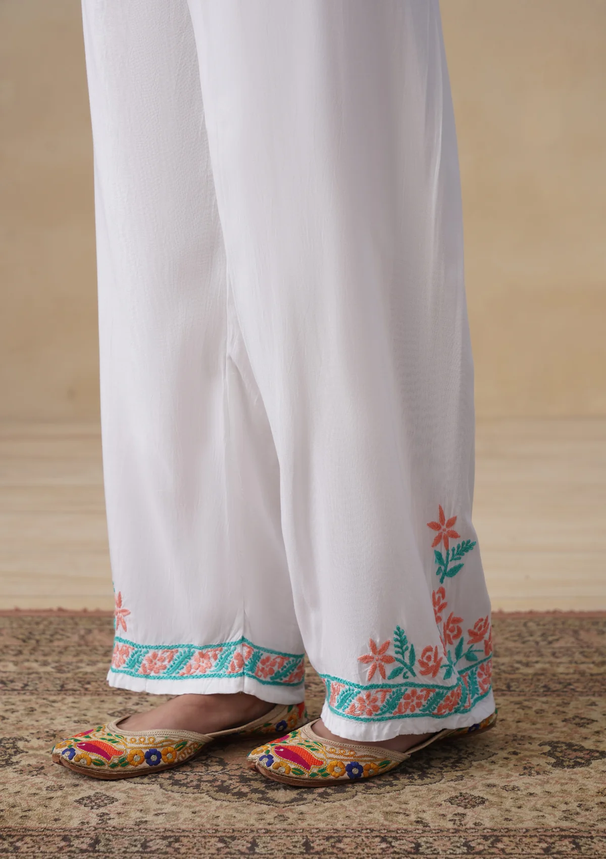 HOC Rayon Chikankari Solid Women's Long Kurta Set - White - Image 10