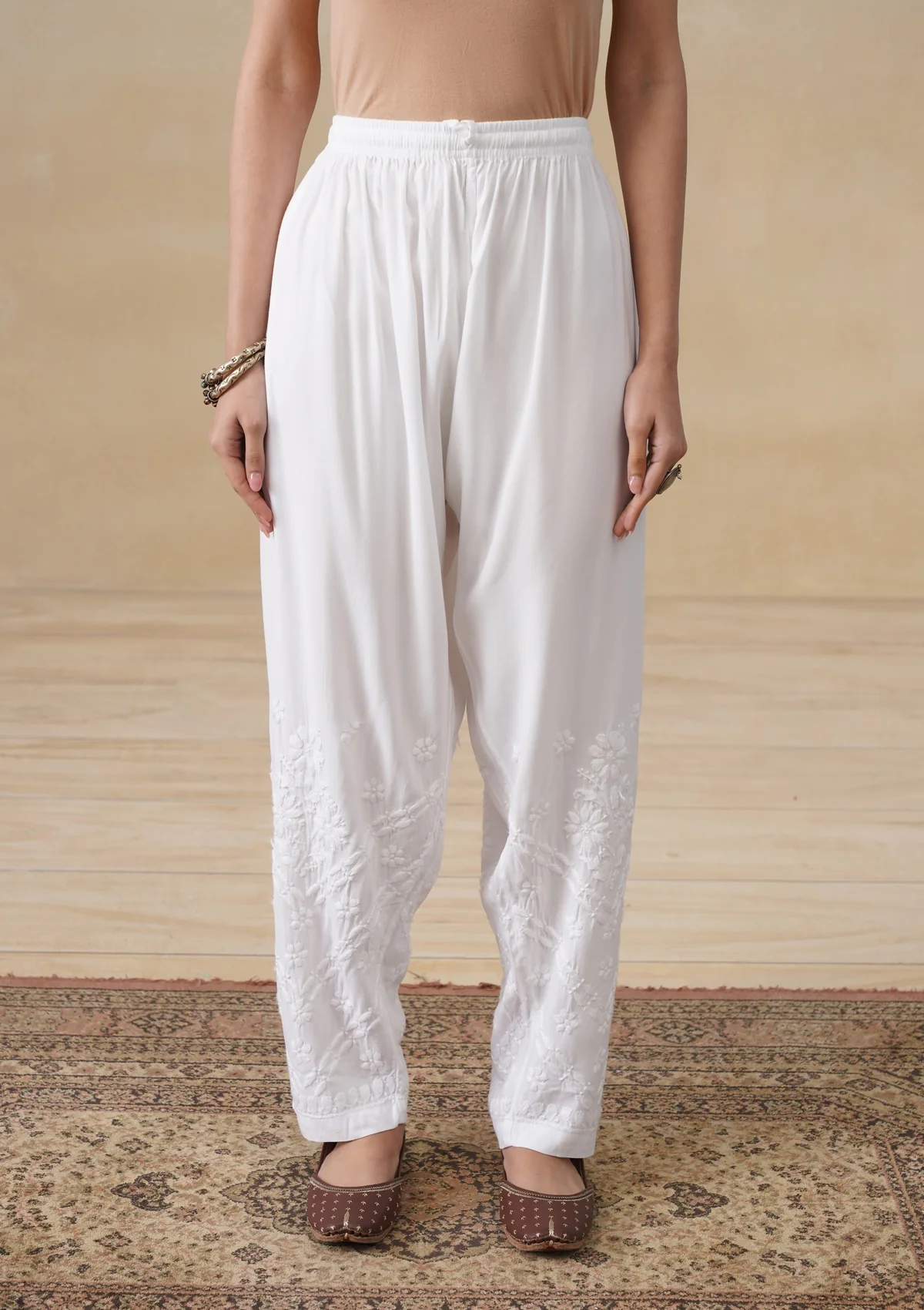 HOC Rayon Chikankari Solid Women's Pant - White