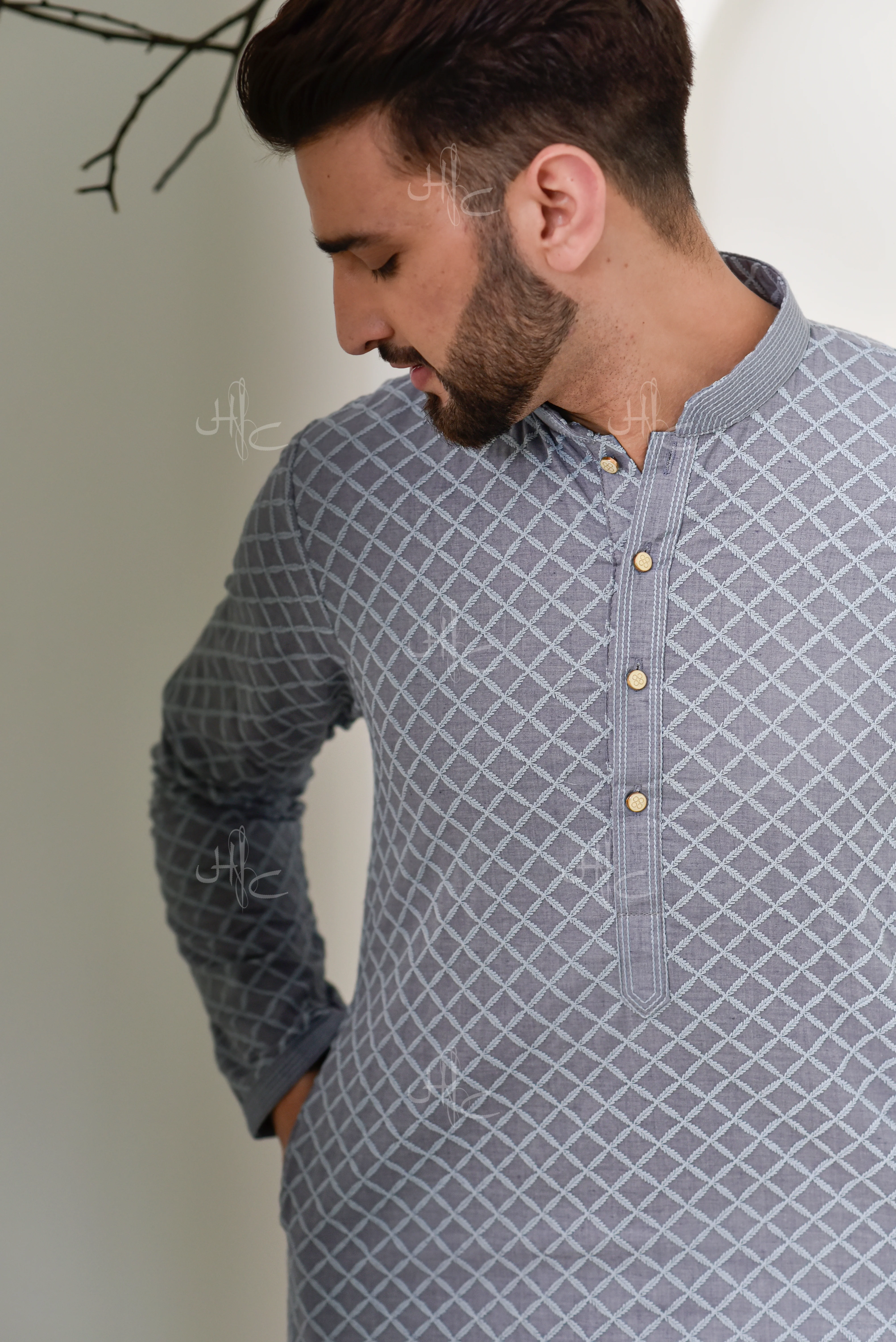 HOC Shaan Chikankari Cotton Straight Men's Kurta - Image 3