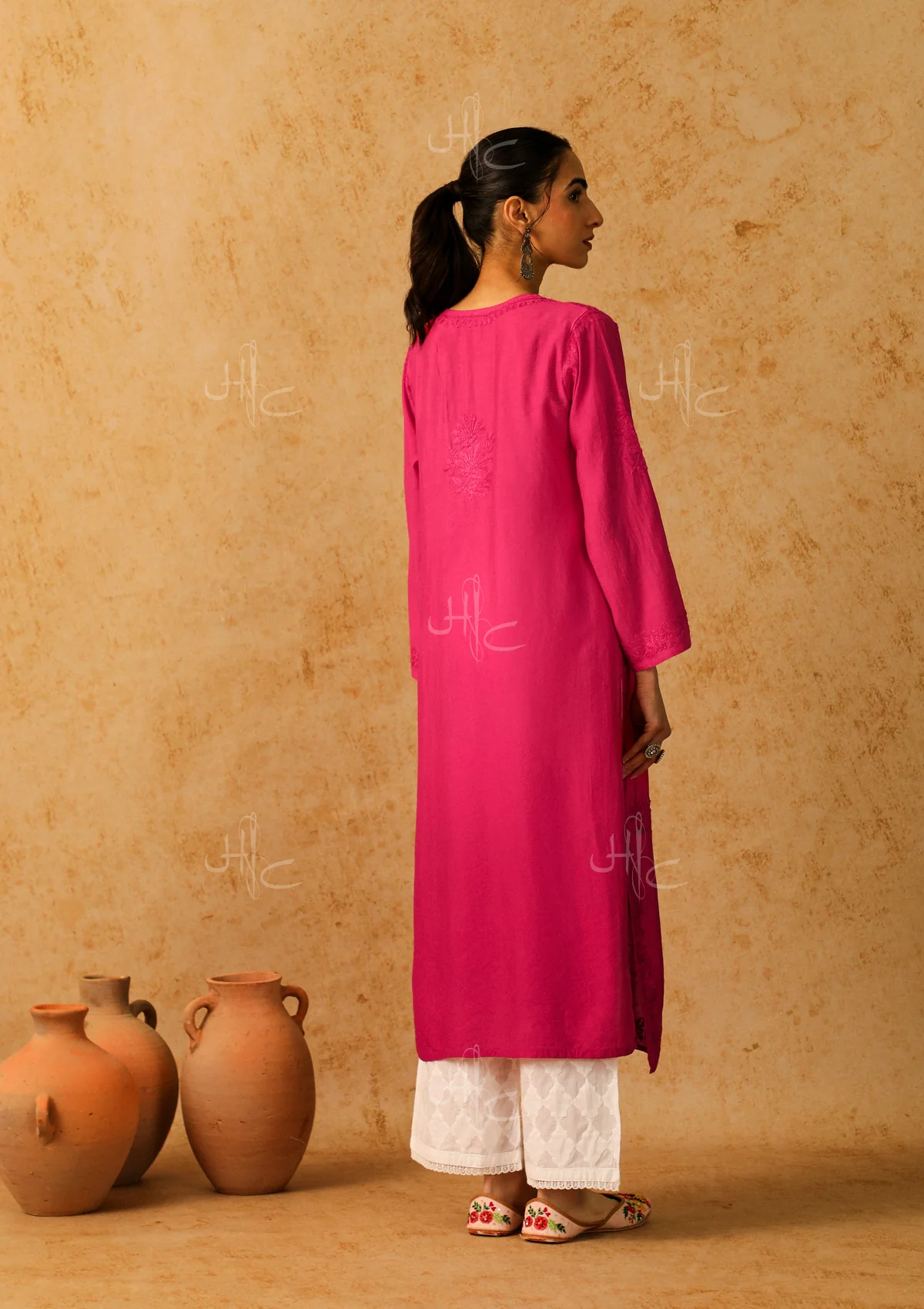 Shab Chikankari Chanderi Straight Kurta - Image 6