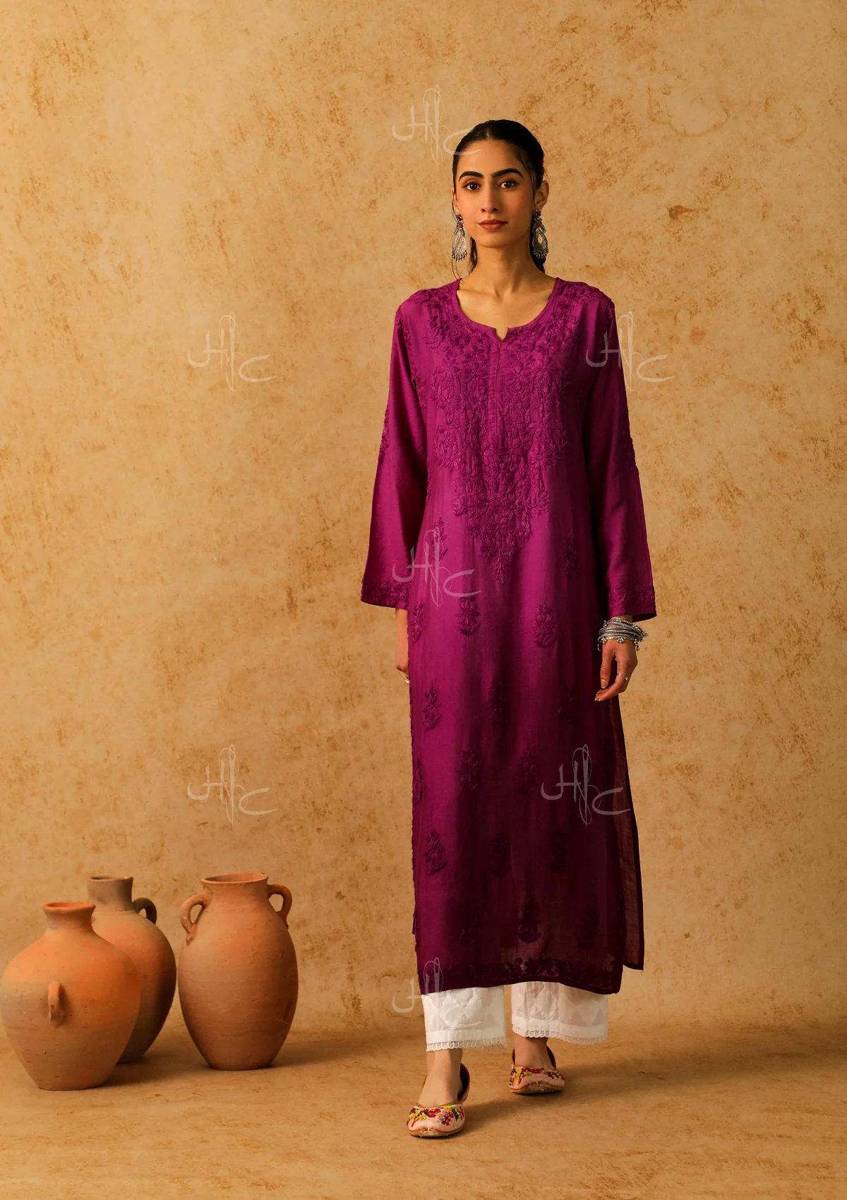 Shab Chikankari Chanderi Straight Kurta - Image 5
