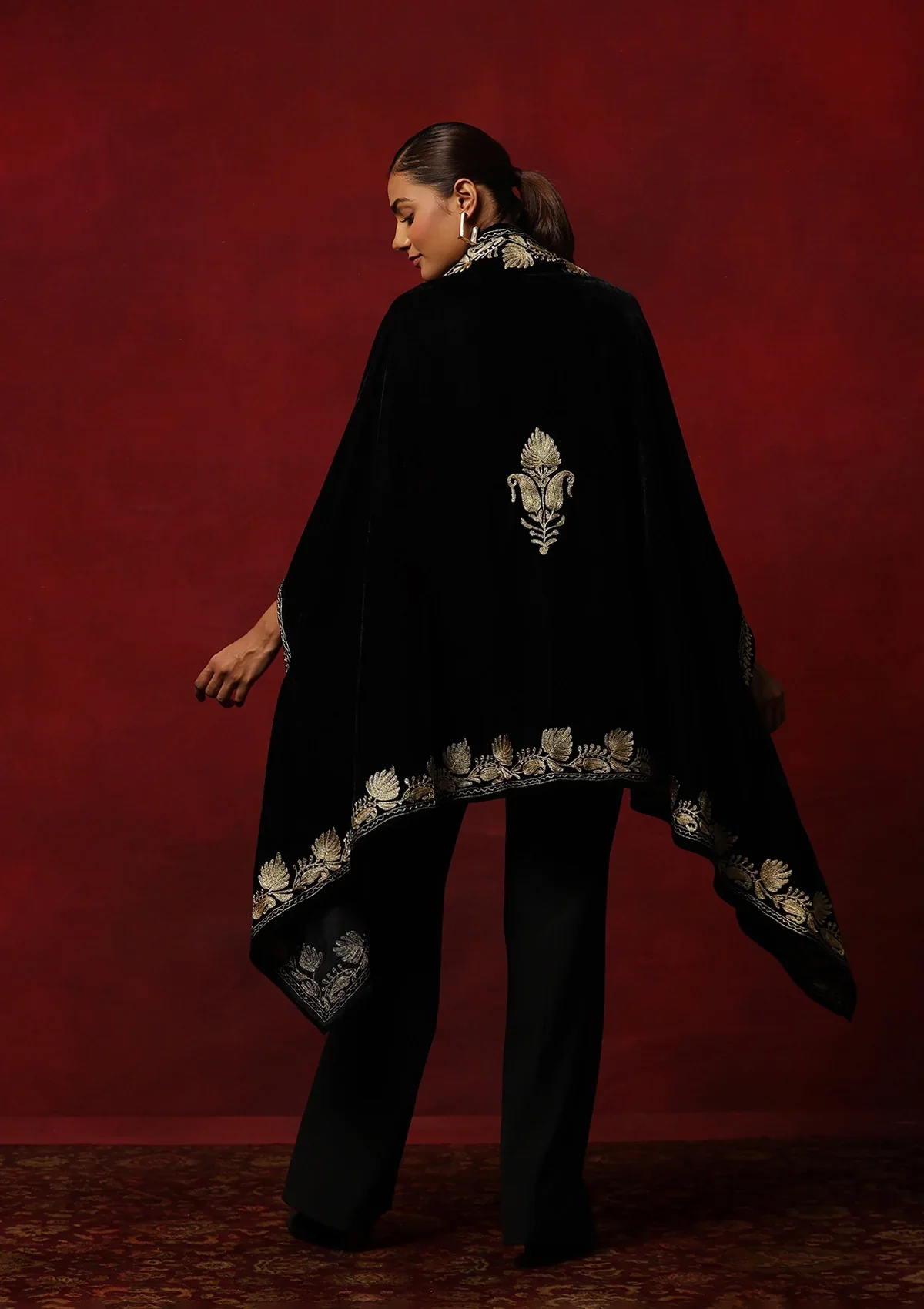 HOC Velvet Tilla Embroidered Solid Women's Cape -Black - Image 5