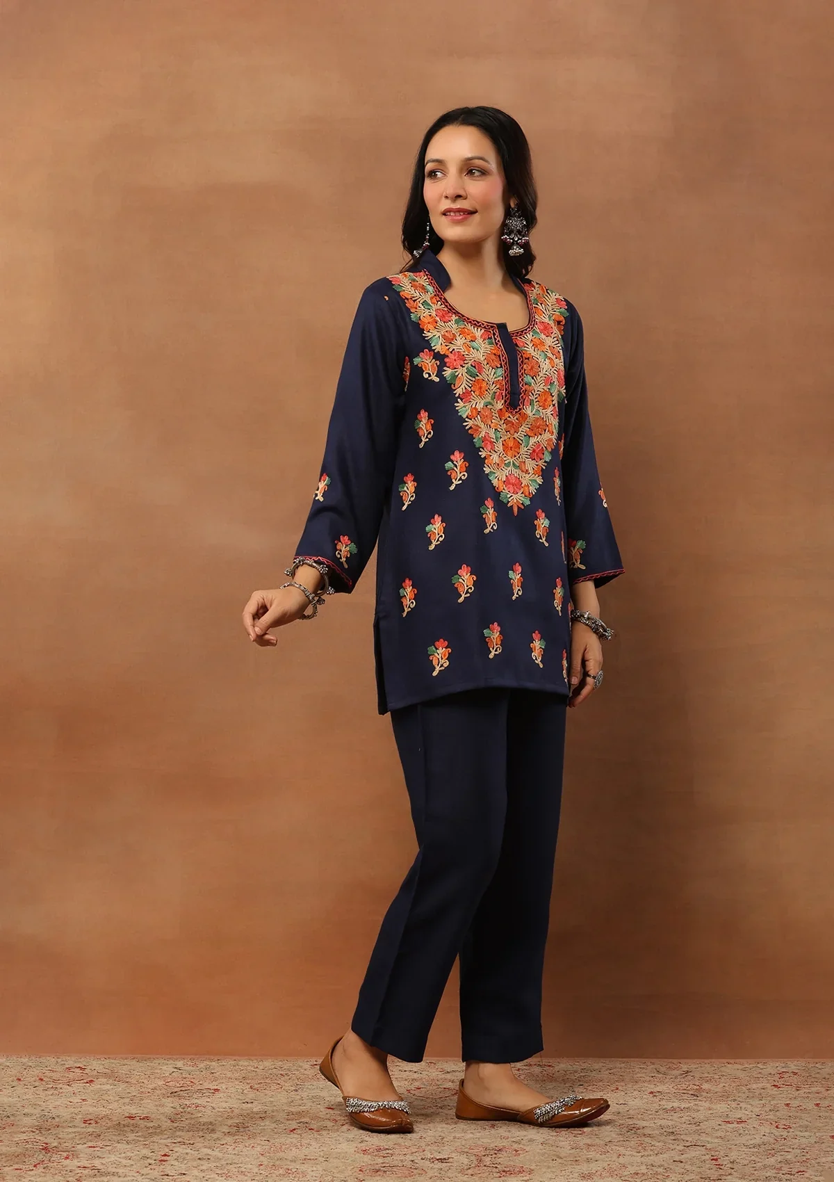 HOC Wool Aari Embroidered Solid Women's 2 Pc Short Kurta Set - Blue - Image 4
