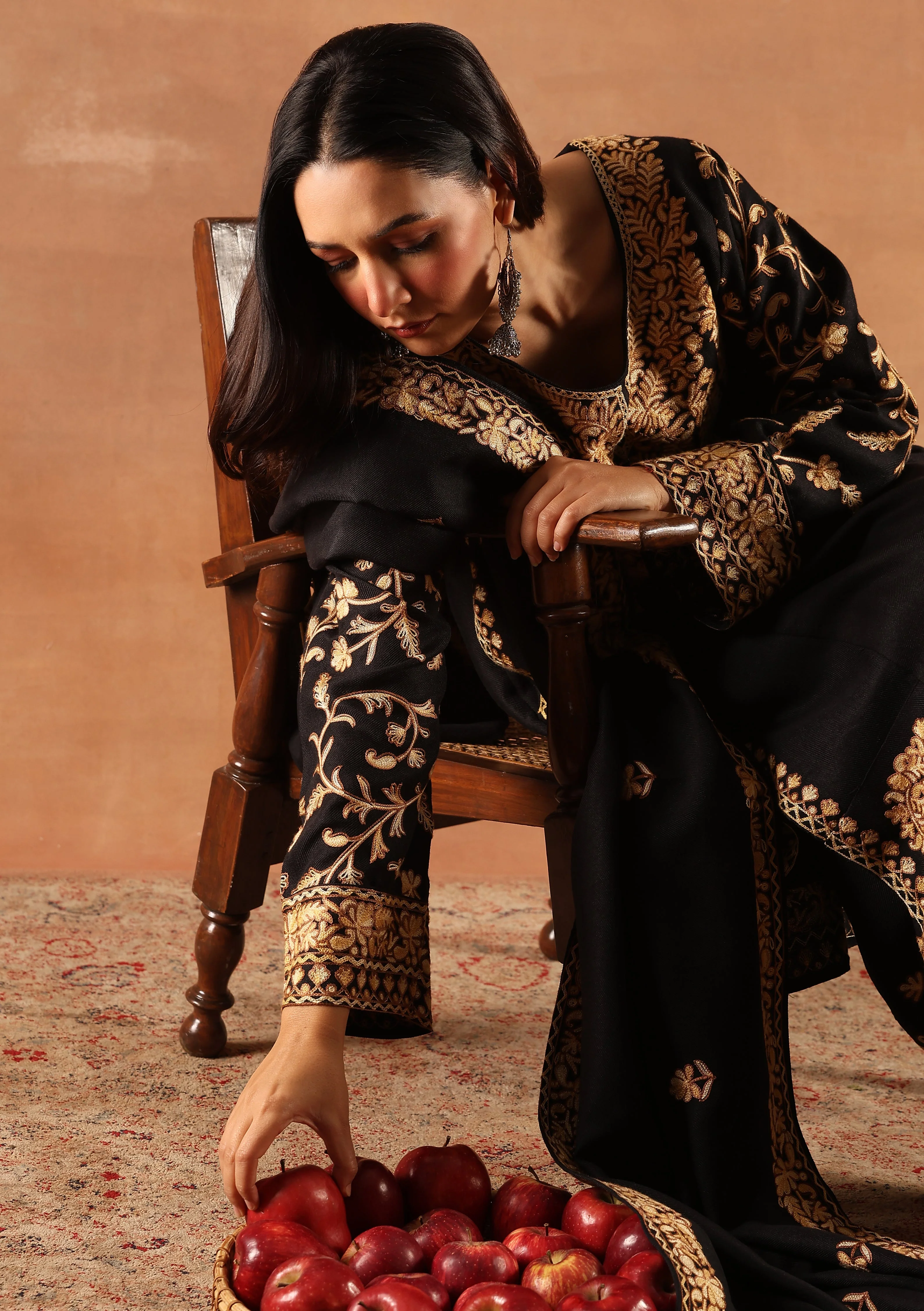 HOC Wool Aari Embroidered Solid Women's 3 Pc Long Phiran Set - Black - Image 5