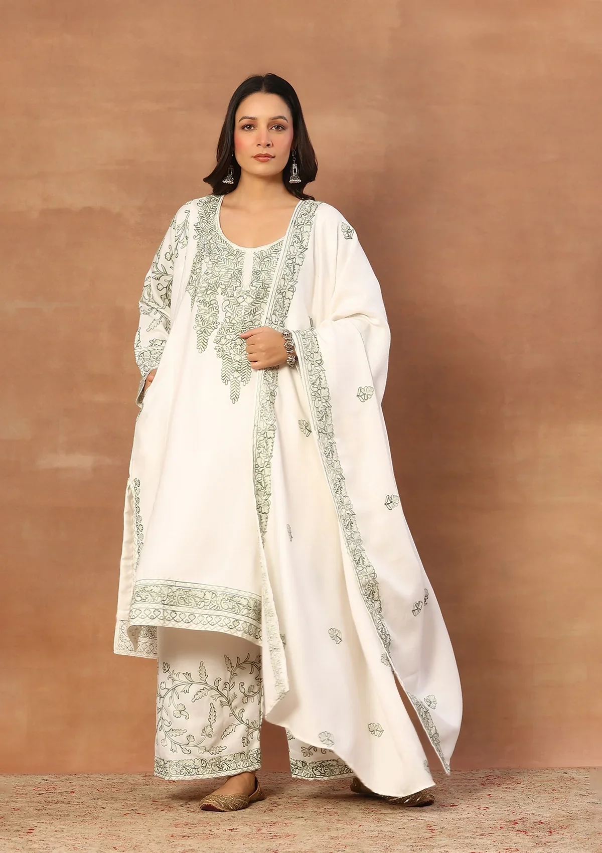 HOC Wool Aari Embroidered Solid Women's 3 Pc Long Phiran Set - White