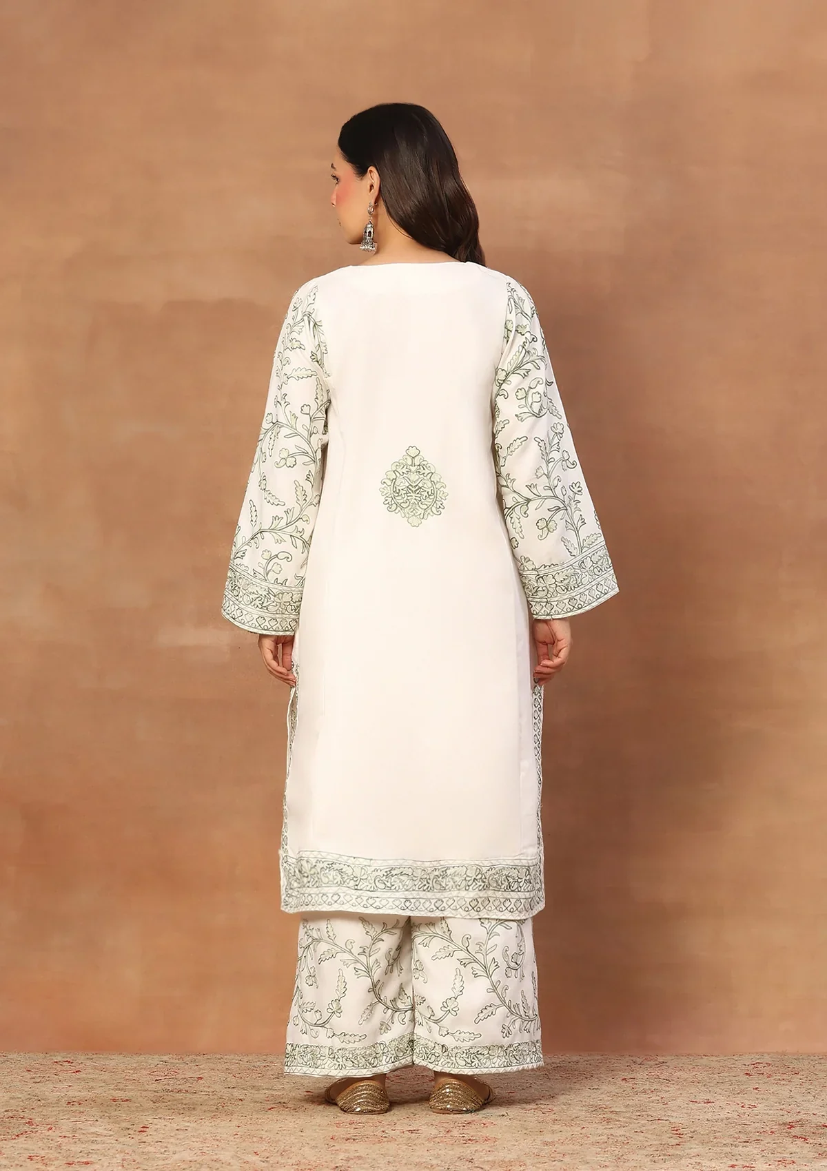 HOC Wool Aari Embroidered Solid Women's 3 Pc Long Phiran Set - White - Image 9