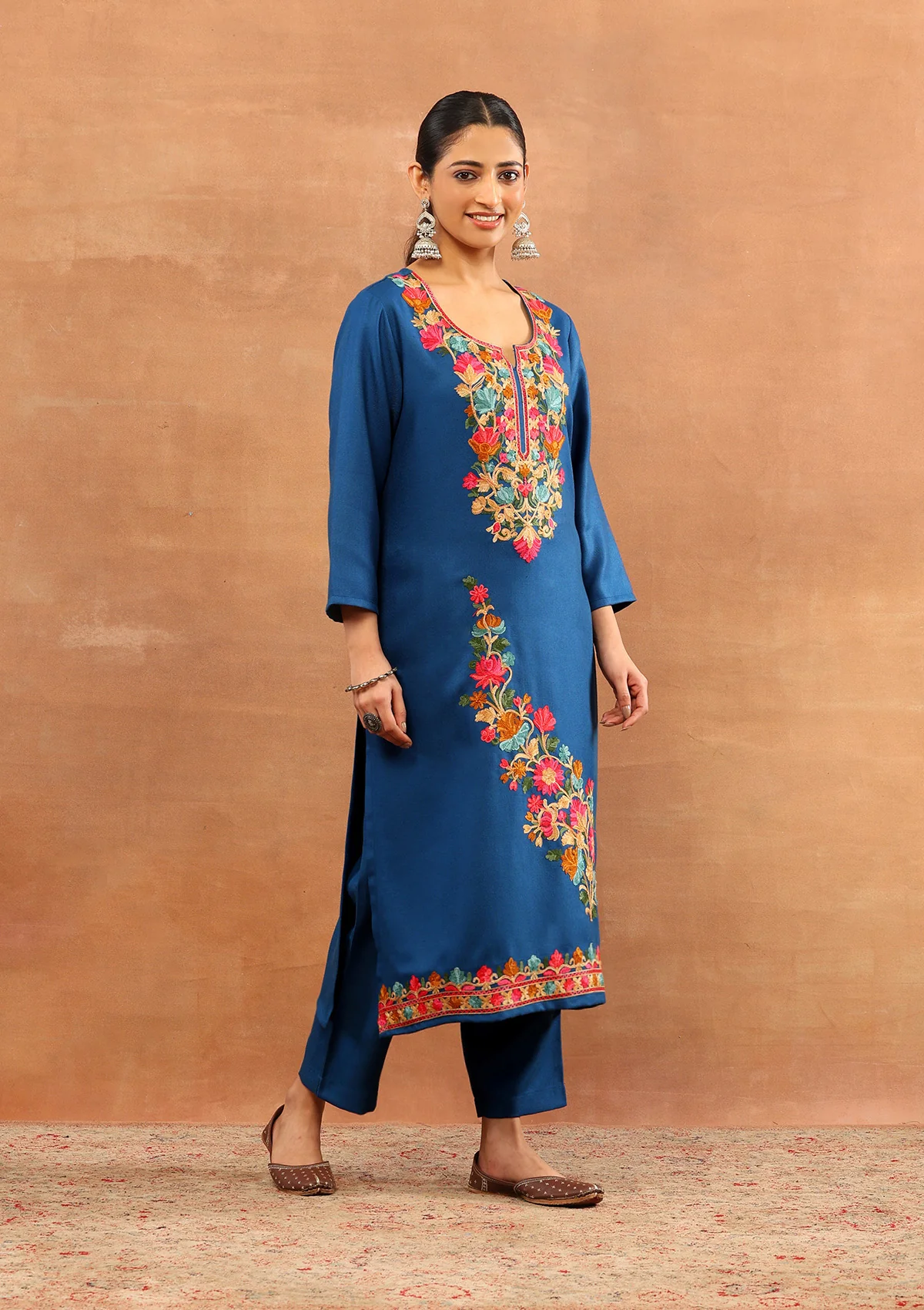 HOC Wool Aari Embroidered Solid Women's Long Kurta Set-Dark Teal